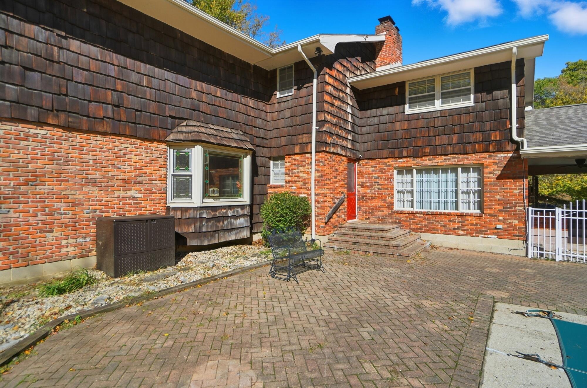 917 White Oak Drive, Springfield, Ohio 45504