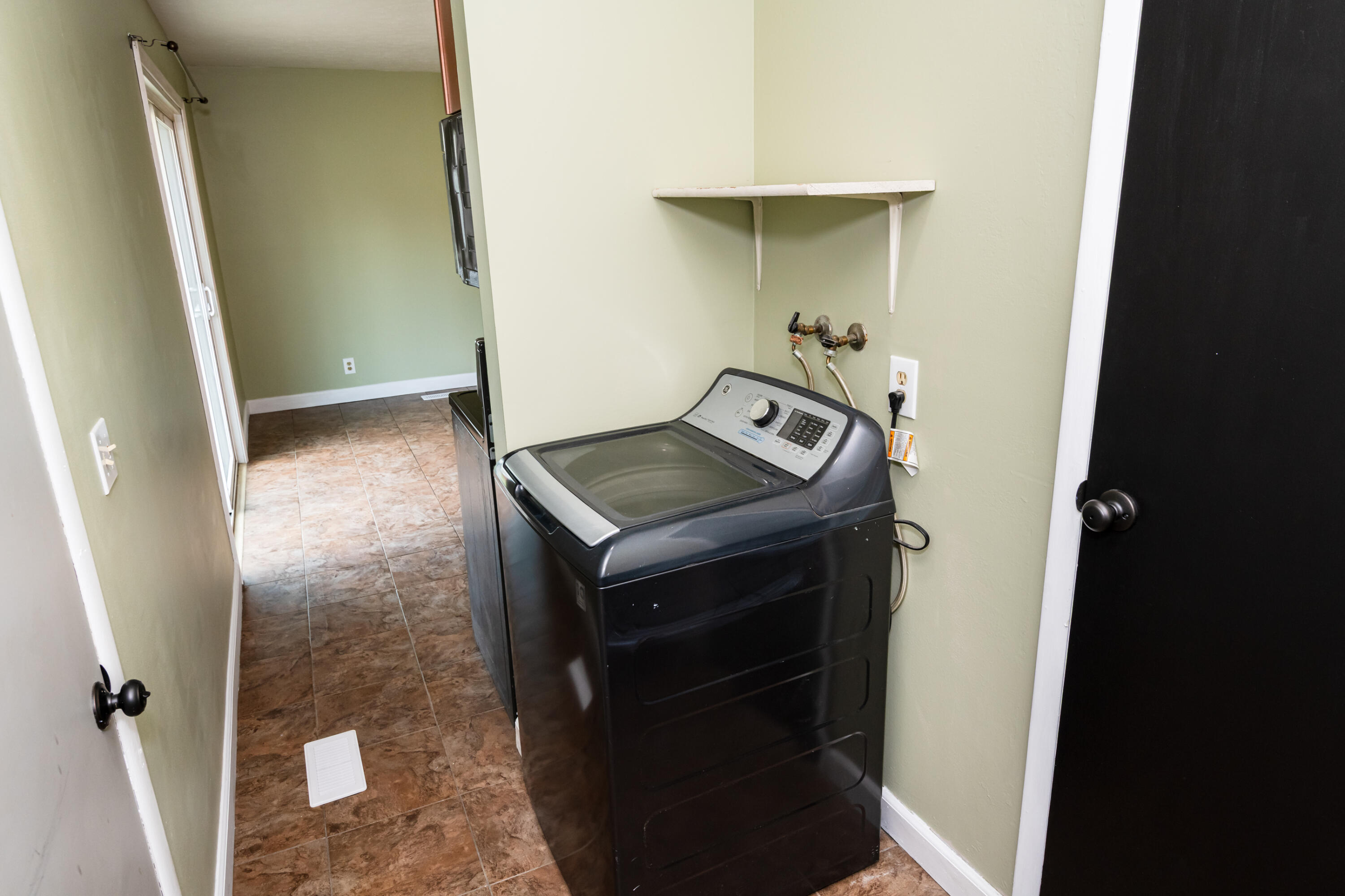 1948 Falmouth Avenue, Springfield, Ohio 45503