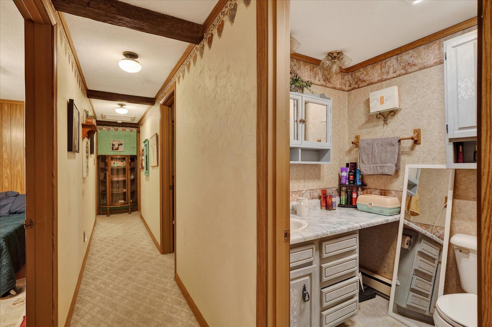 251 1st Street, London, Ohio 43140