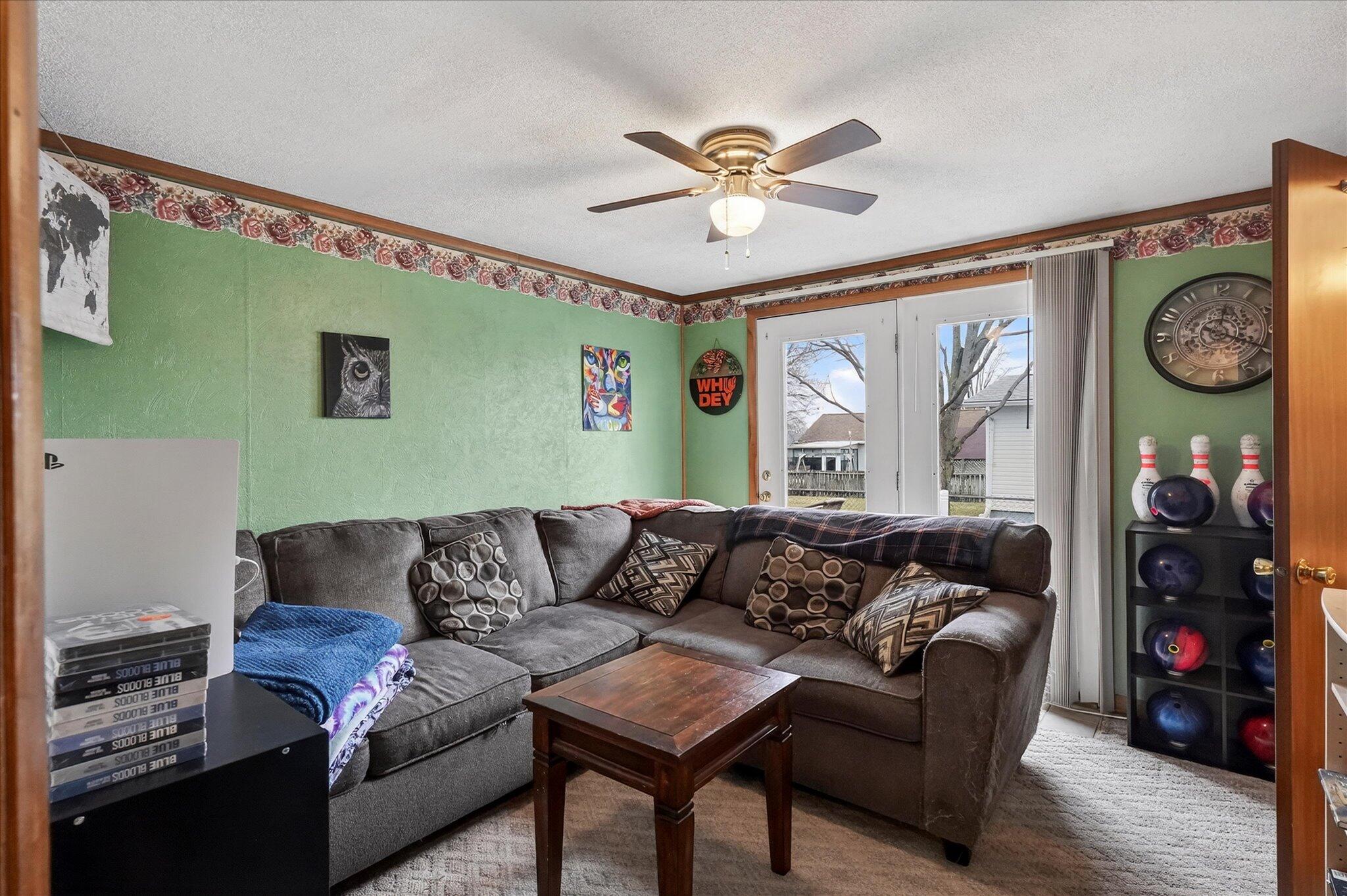 251 1st Street, London, Ohio 43140