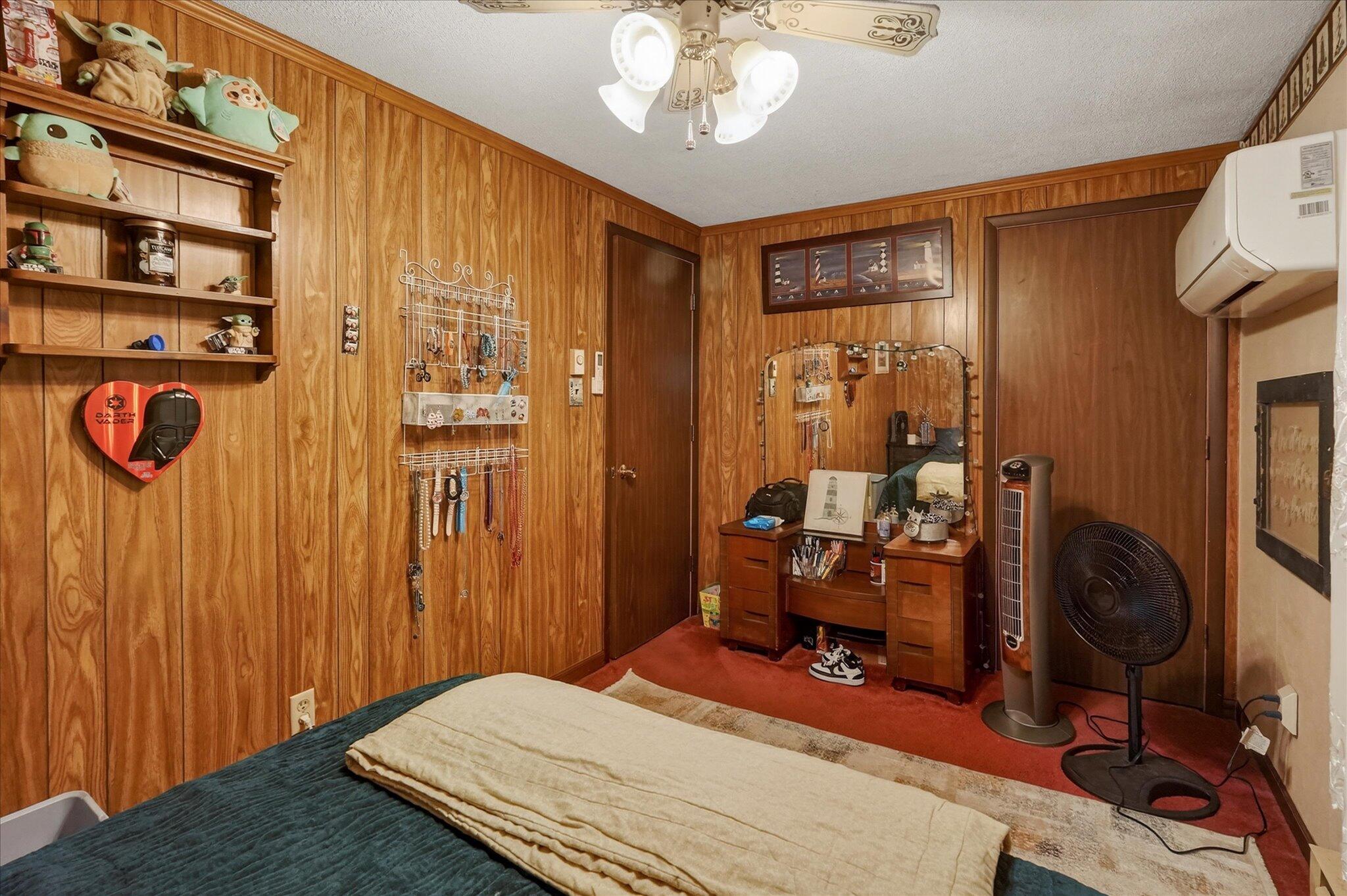 251 1st Street, London, Ohio 43140