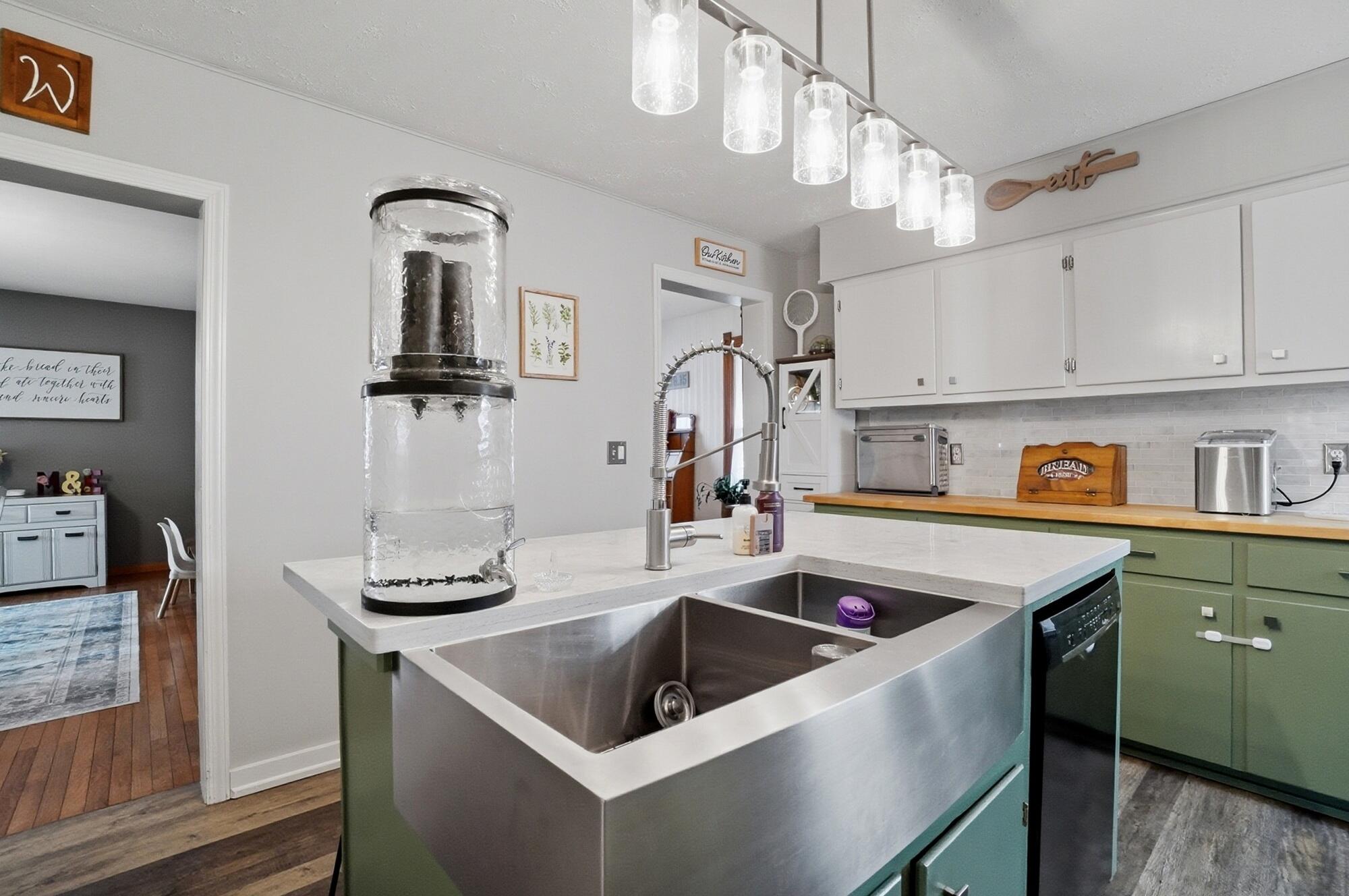 135 Main Street, Mechanicsburg, Ohio 43044