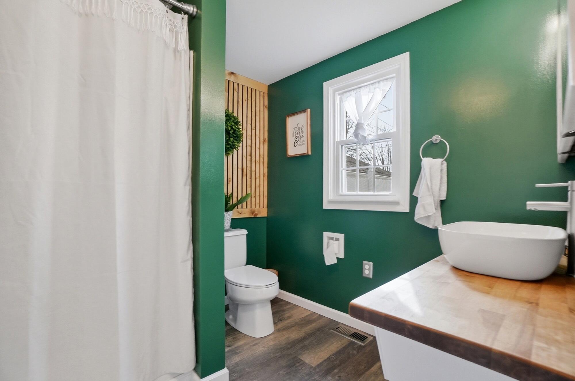 135 Main Street, Mechanicsburg, Ohio 43044