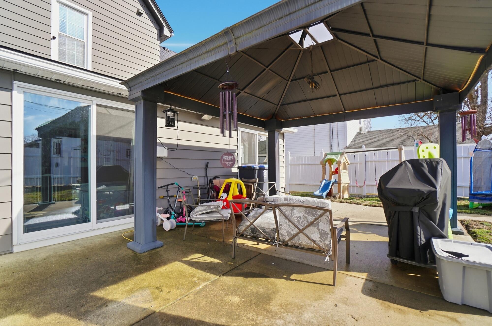 135 Main Street, Mechanicsburg, Ohio 43044