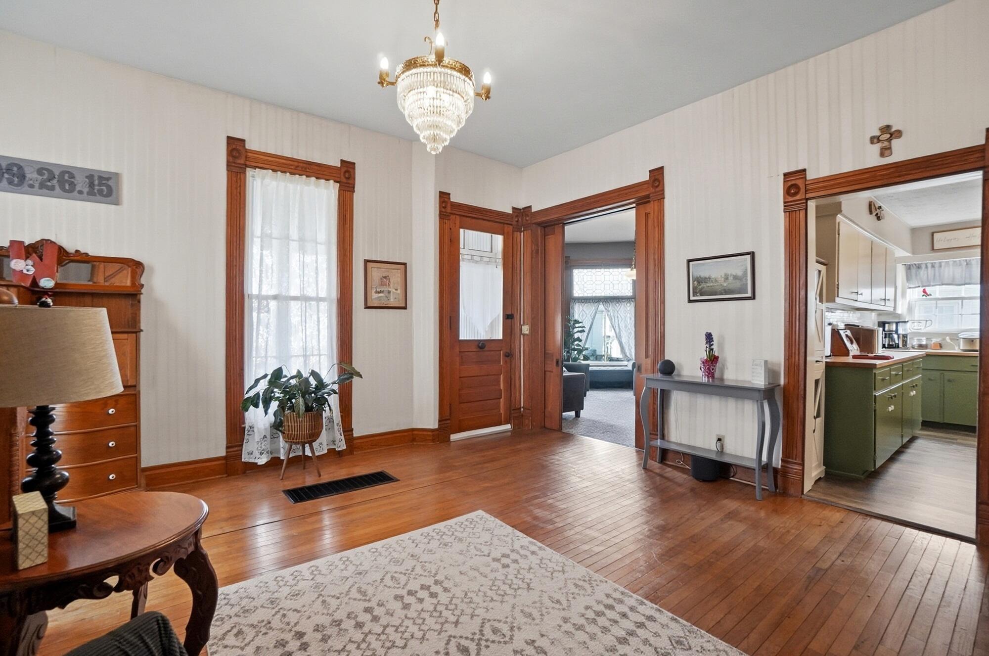 135 Main Street, Mechanicsburg, Ohio 43044