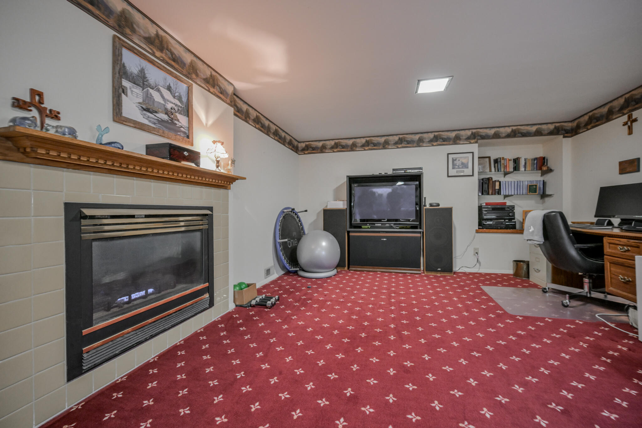 1521 Erika Drive, Springfield, Ohio 45503