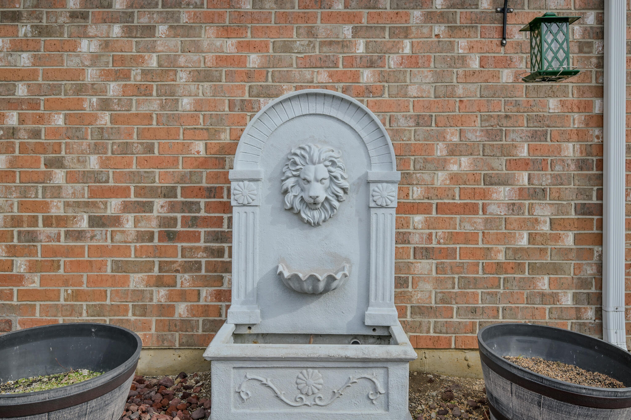 1521 Erika Drive, Springfield, Ohio 45503