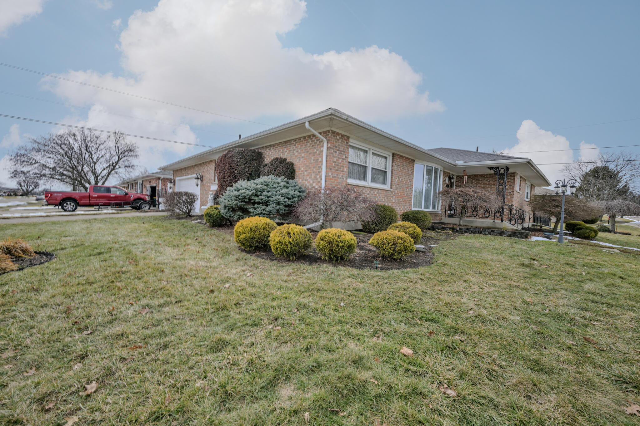 1521 Erika Drive, Springfield, Ohio 45503