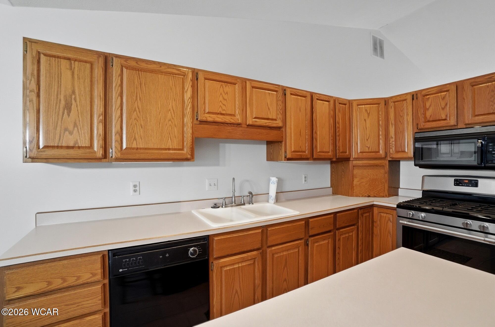 5643 Clover Ridge Drive, Elida, Ohio