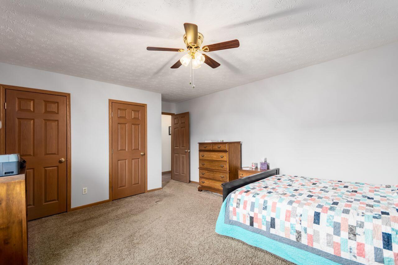 363 Harrington Drive, London, Ohio 43140