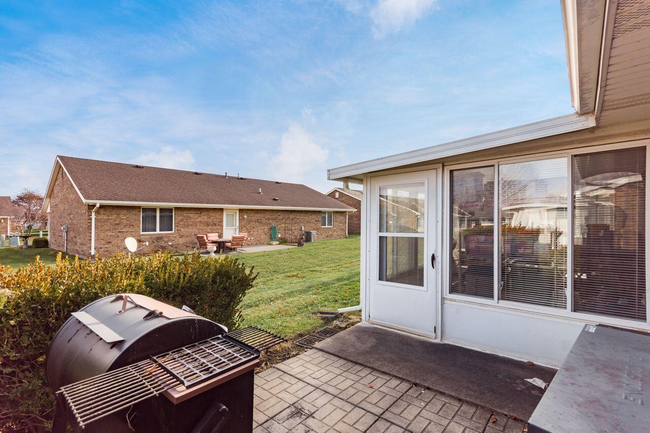 363 Harrington Drive, London, Ohio 43140