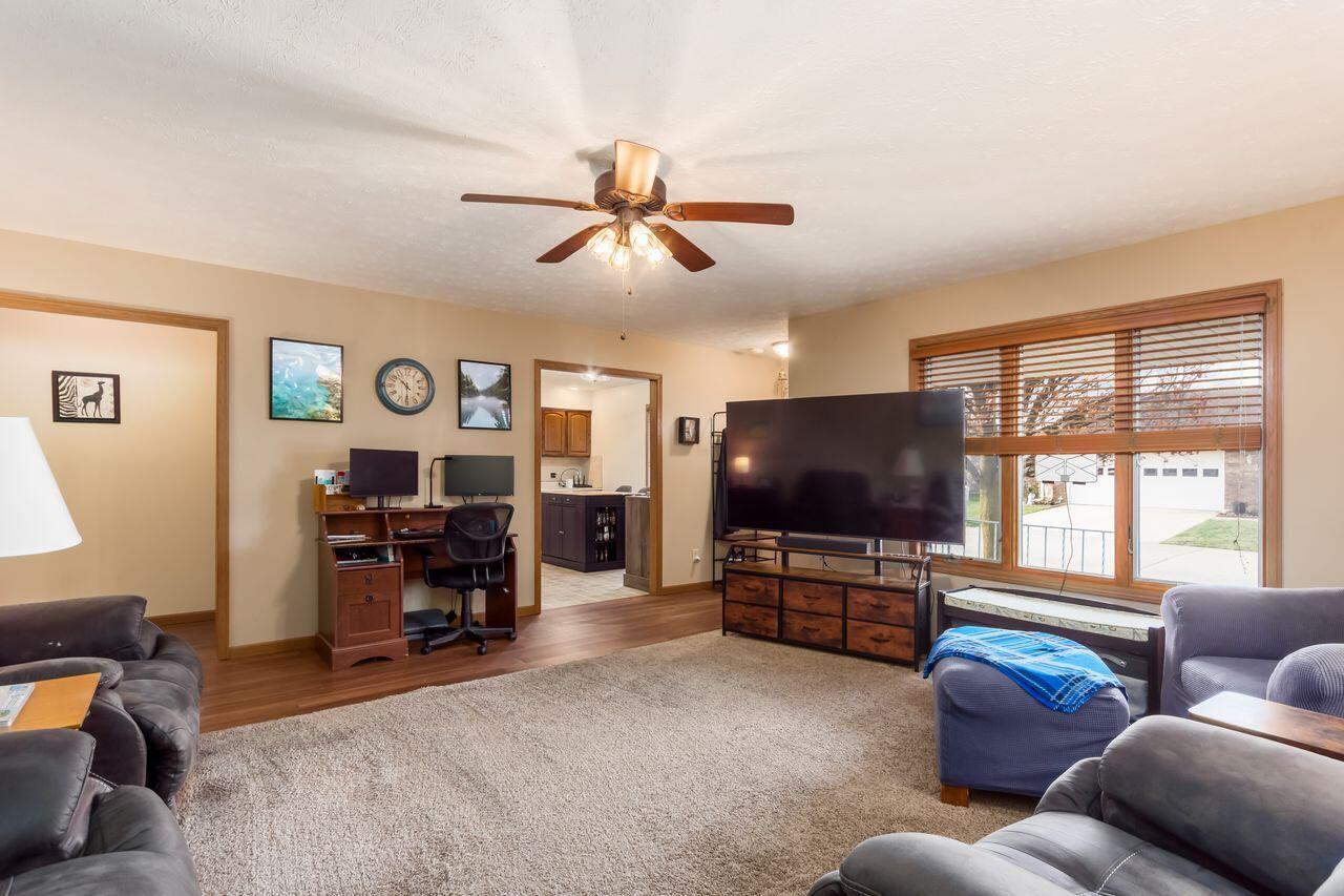 363 Harrington Drive, London, Ohio 43140