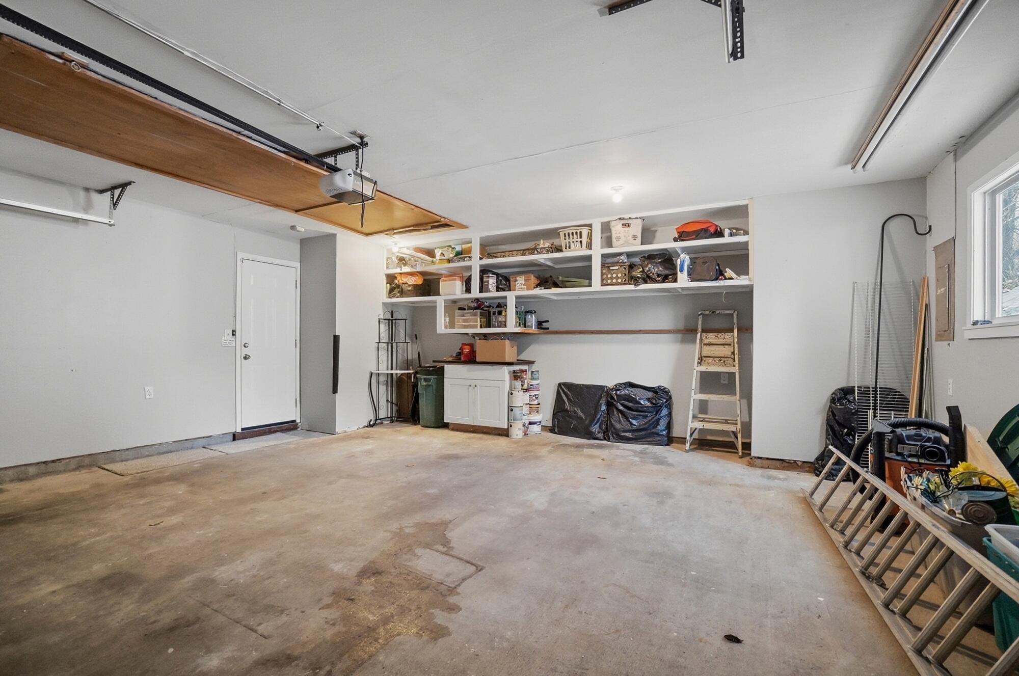 2805 Cottonwood Drive, Springfield, Ohio 45504