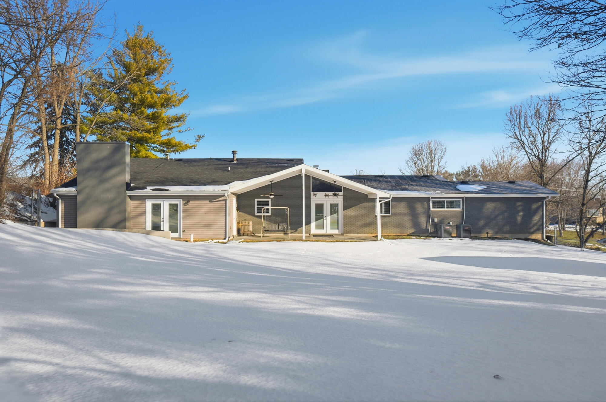 2805 Cottonwood Drive, Springfield, Ohio 45504