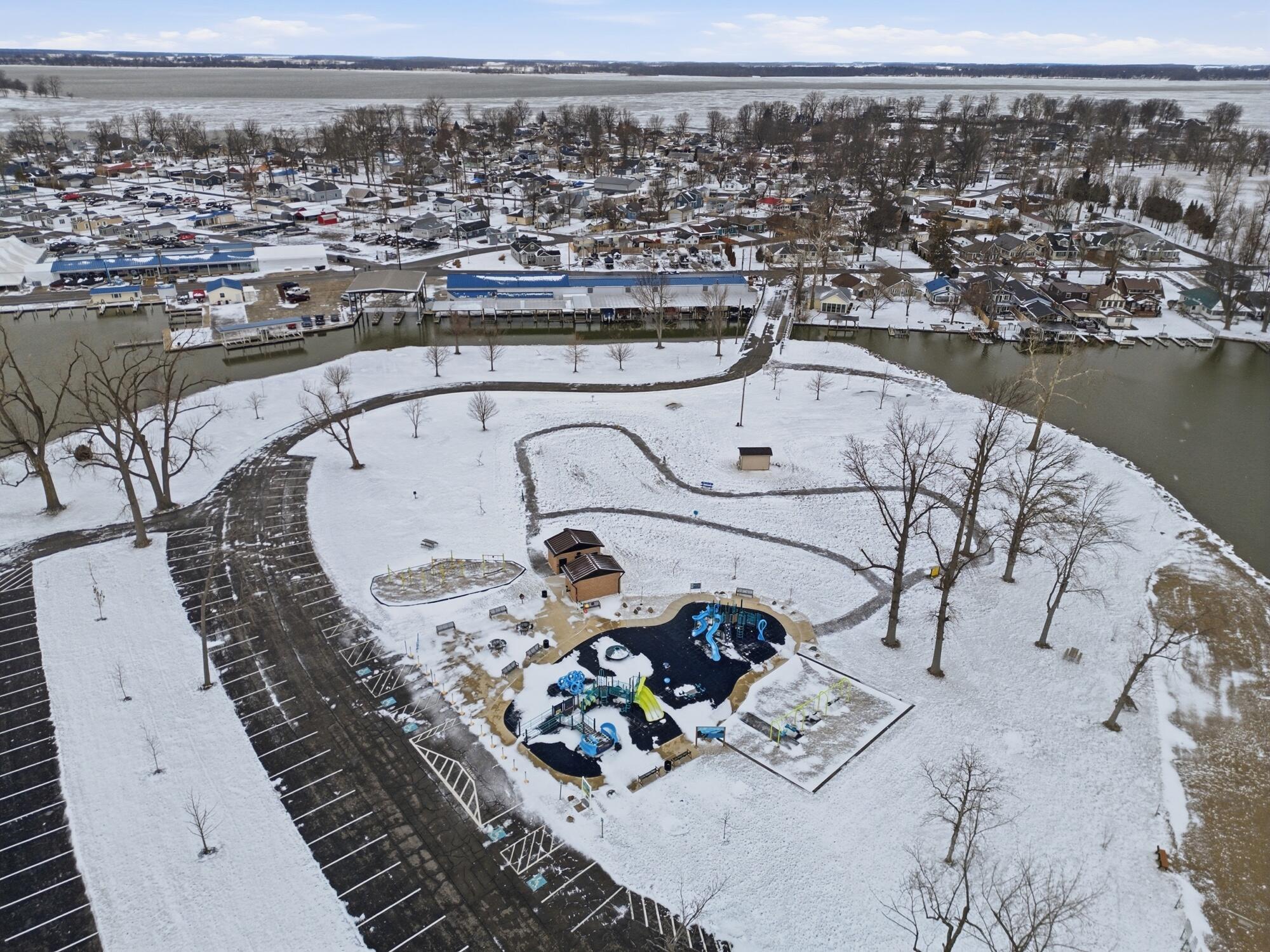 9596 Orchard Drive, Lakeview, Ohio 43331