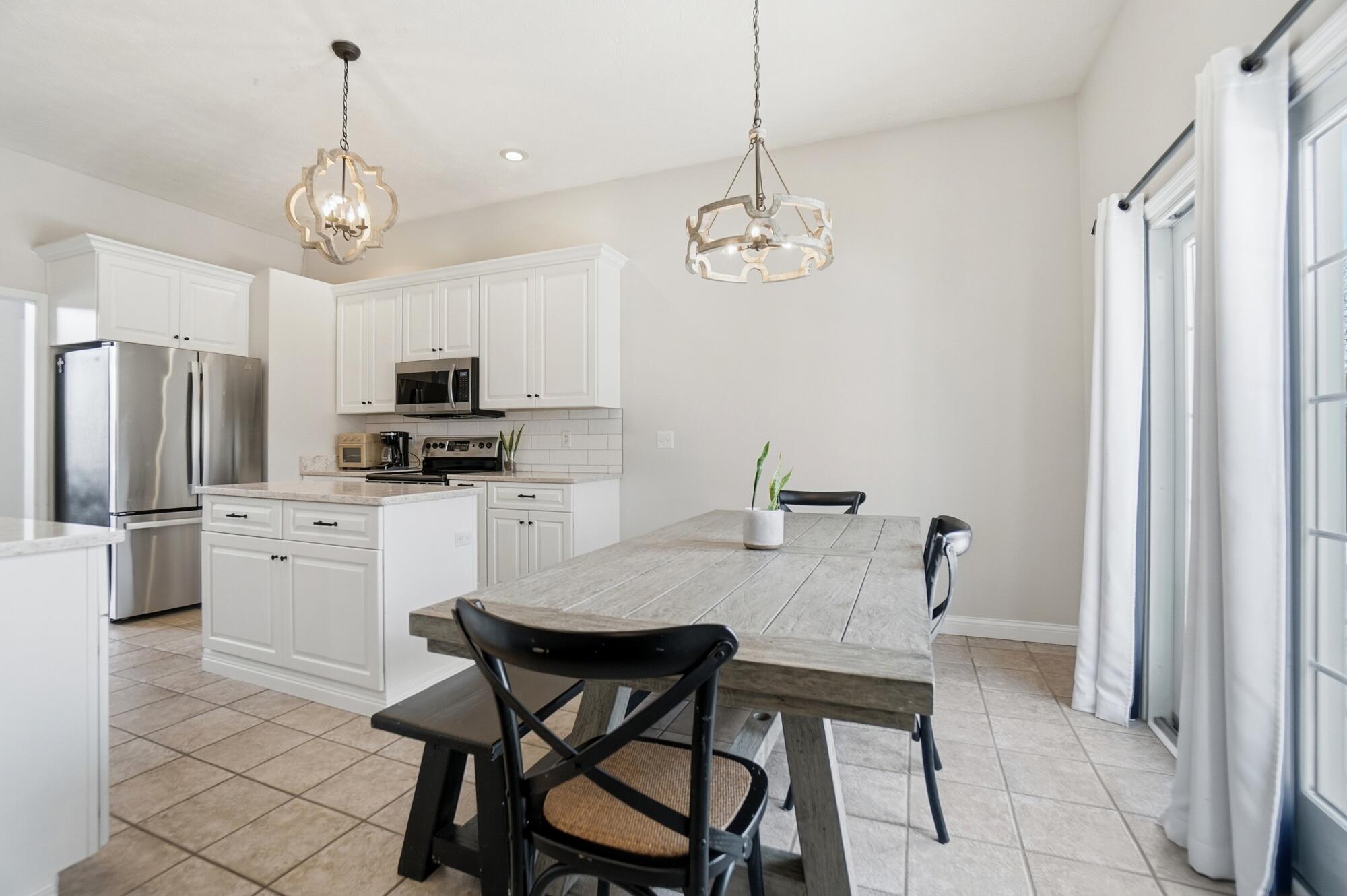 986 Brookwood Drive, Troy, Ohio 45373