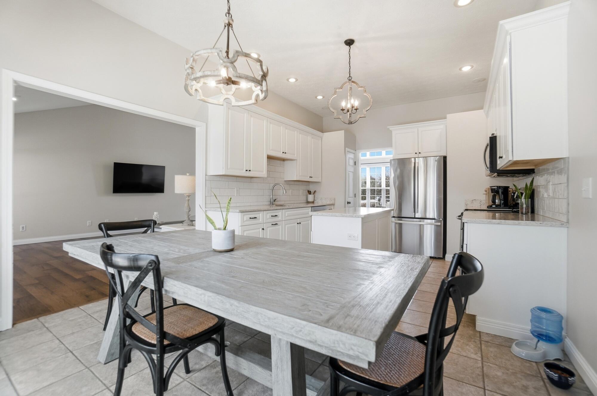 986 Brookwood Drive, Troy, Ohio 45373