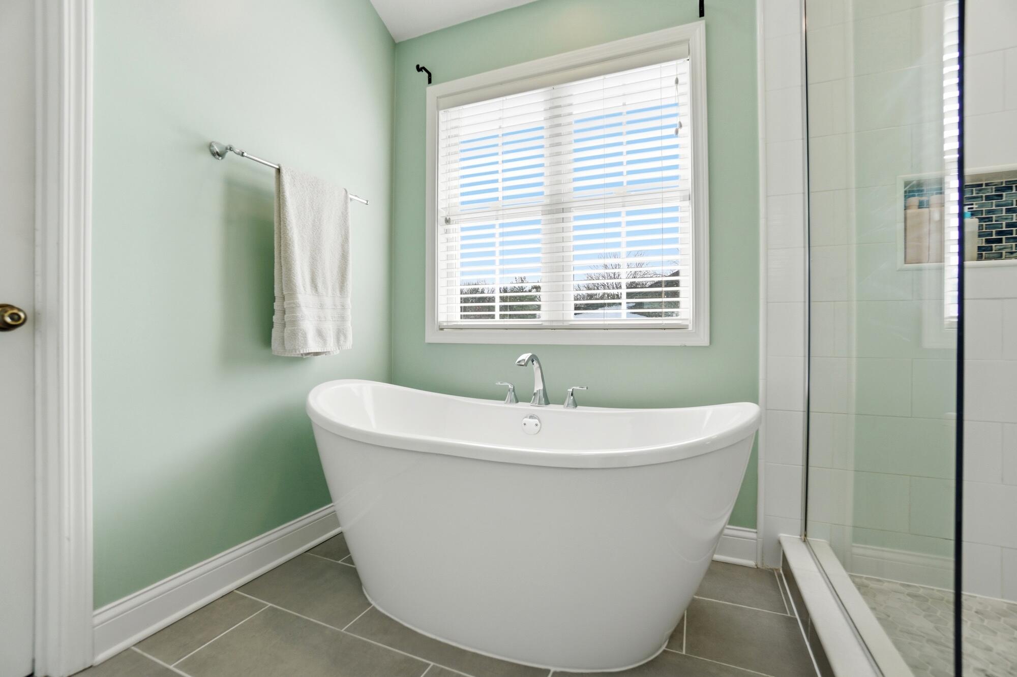 986 Brookwood Drive, Troy, Ohio 45373