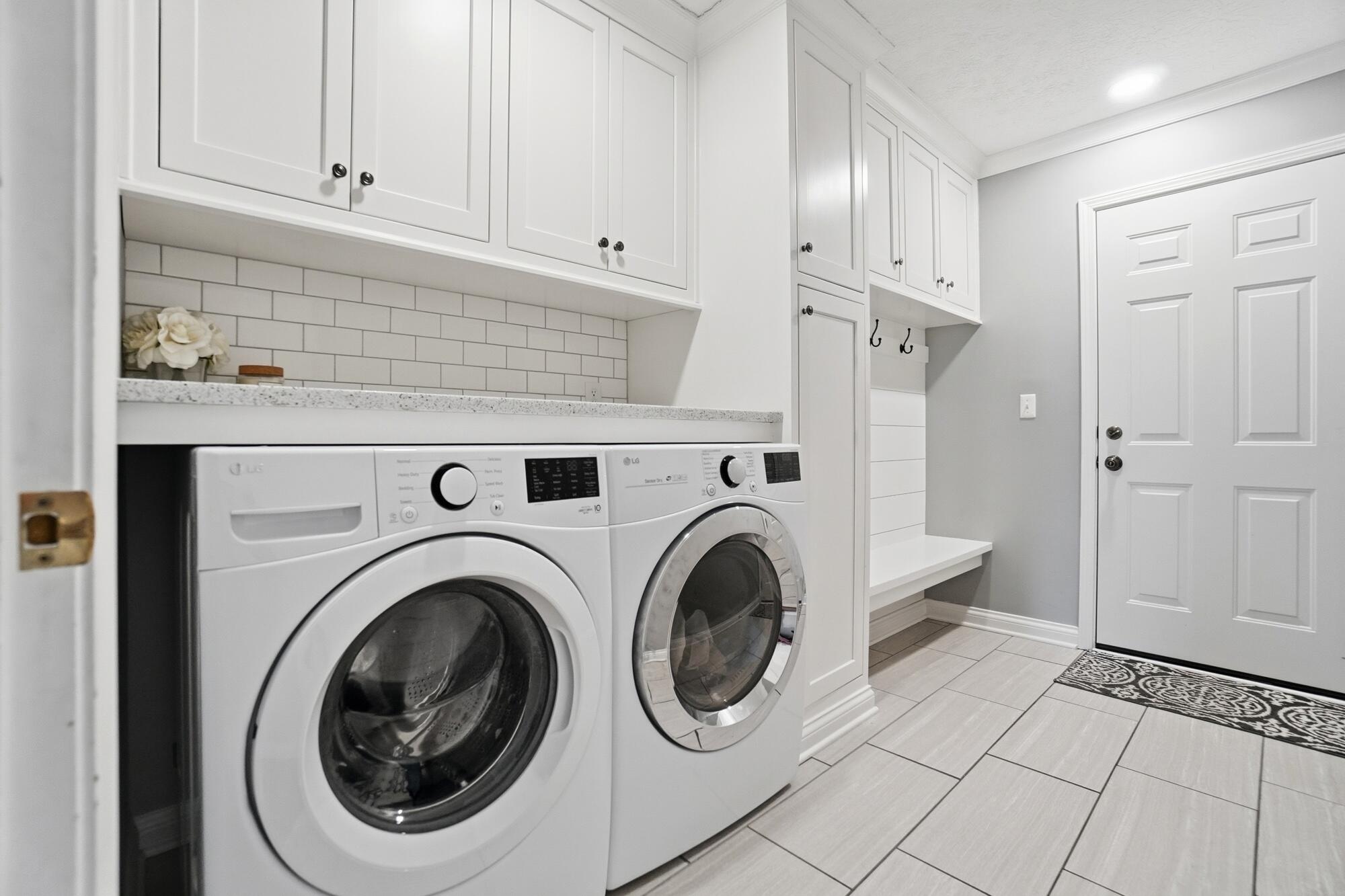 986 Brookwood Drive, Troy, Ohio 45373