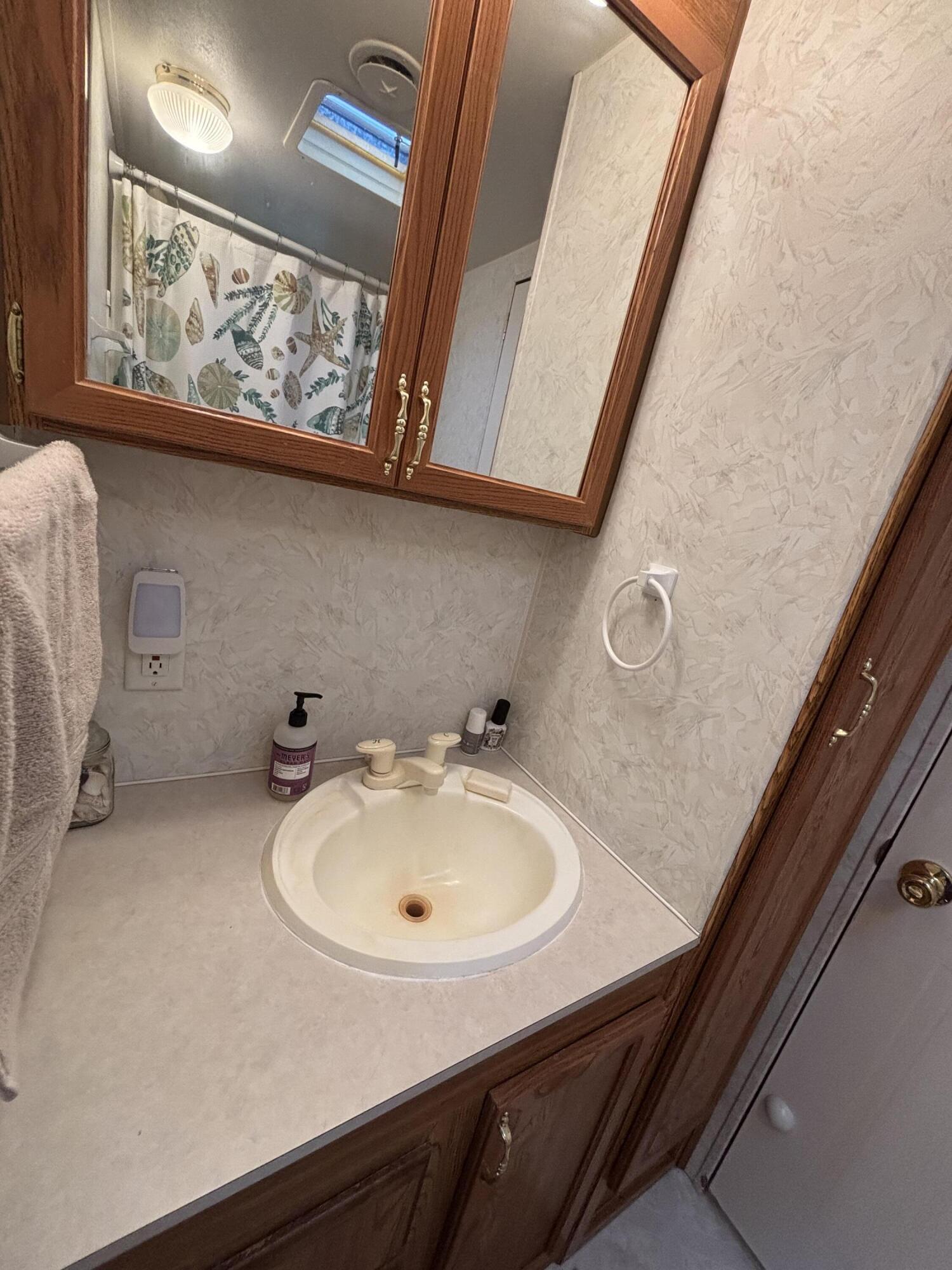 11377 Township Road 266, Lakeview, Ohio 43331