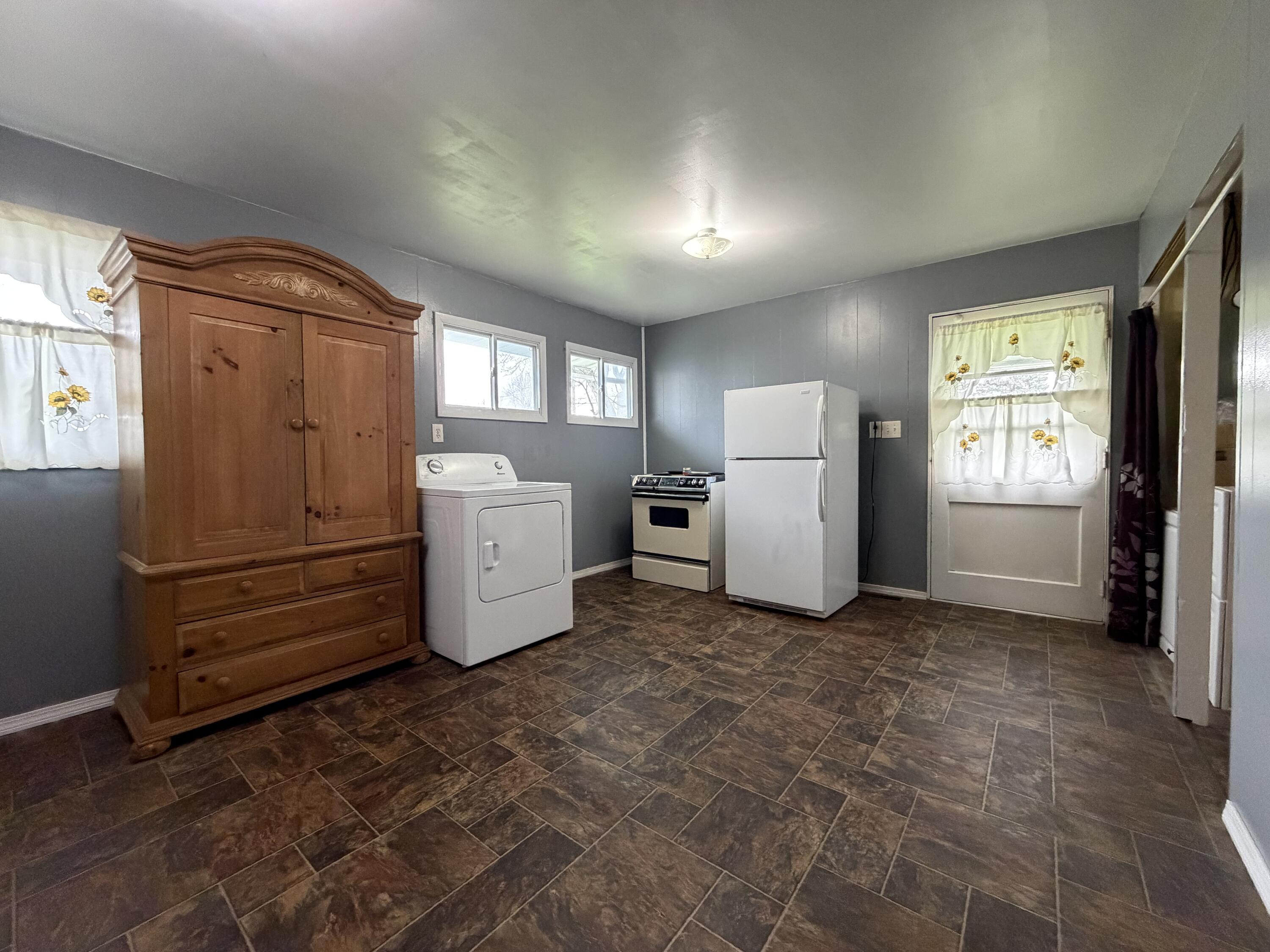 4802 Willowbrook Drive, Springfield, Ohio 45503