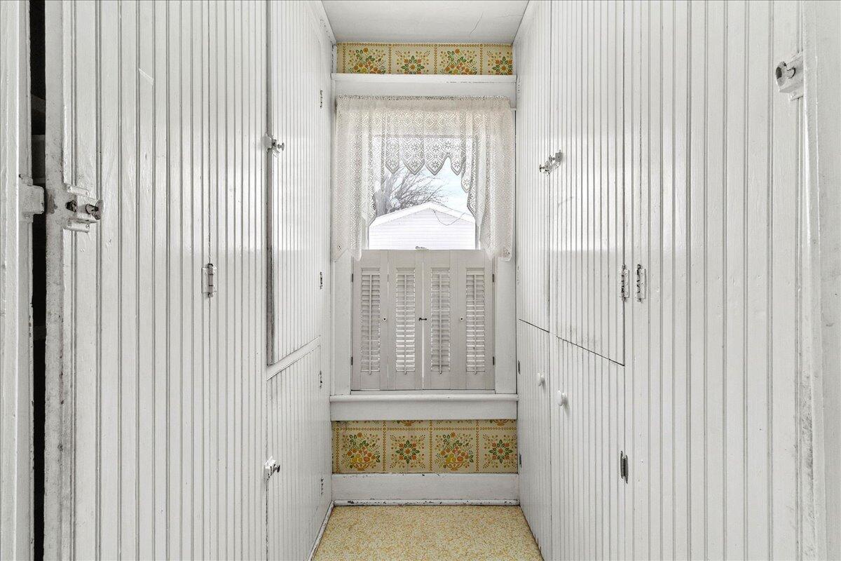 217 Lincoln Place, Urbana, Ohio 43078