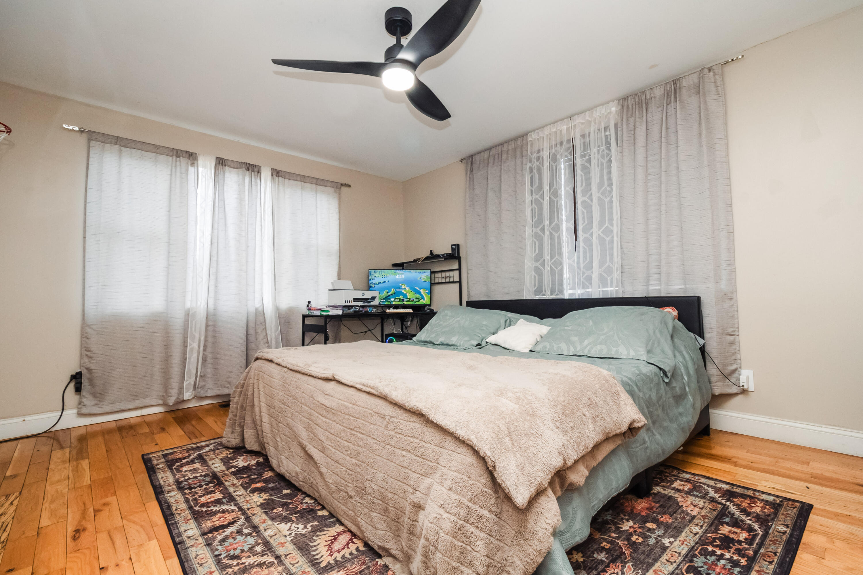 149 Oak Street, London, Ohio 43140