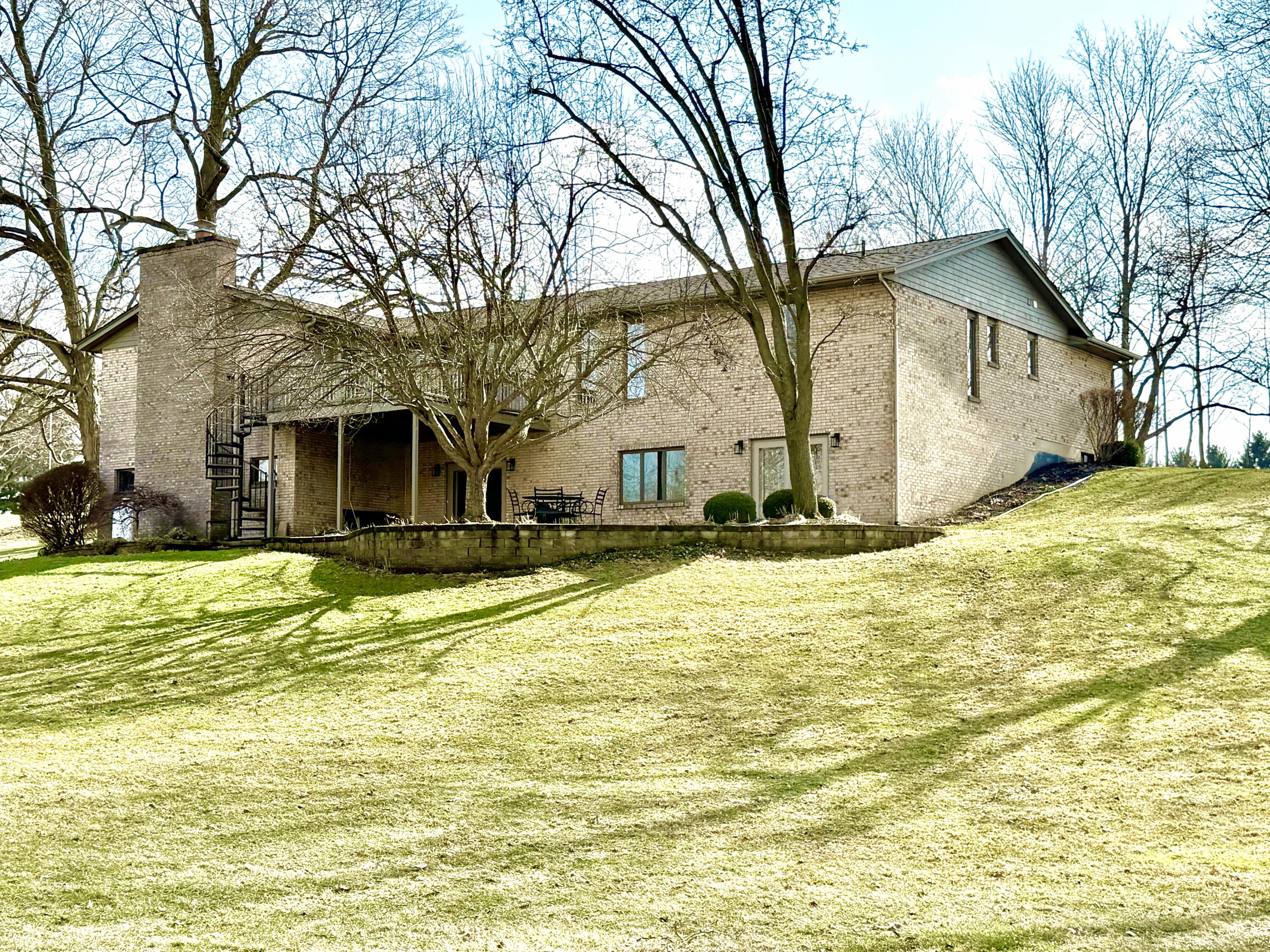 1735 Stockham Drive, Piqua, Ohio 45356