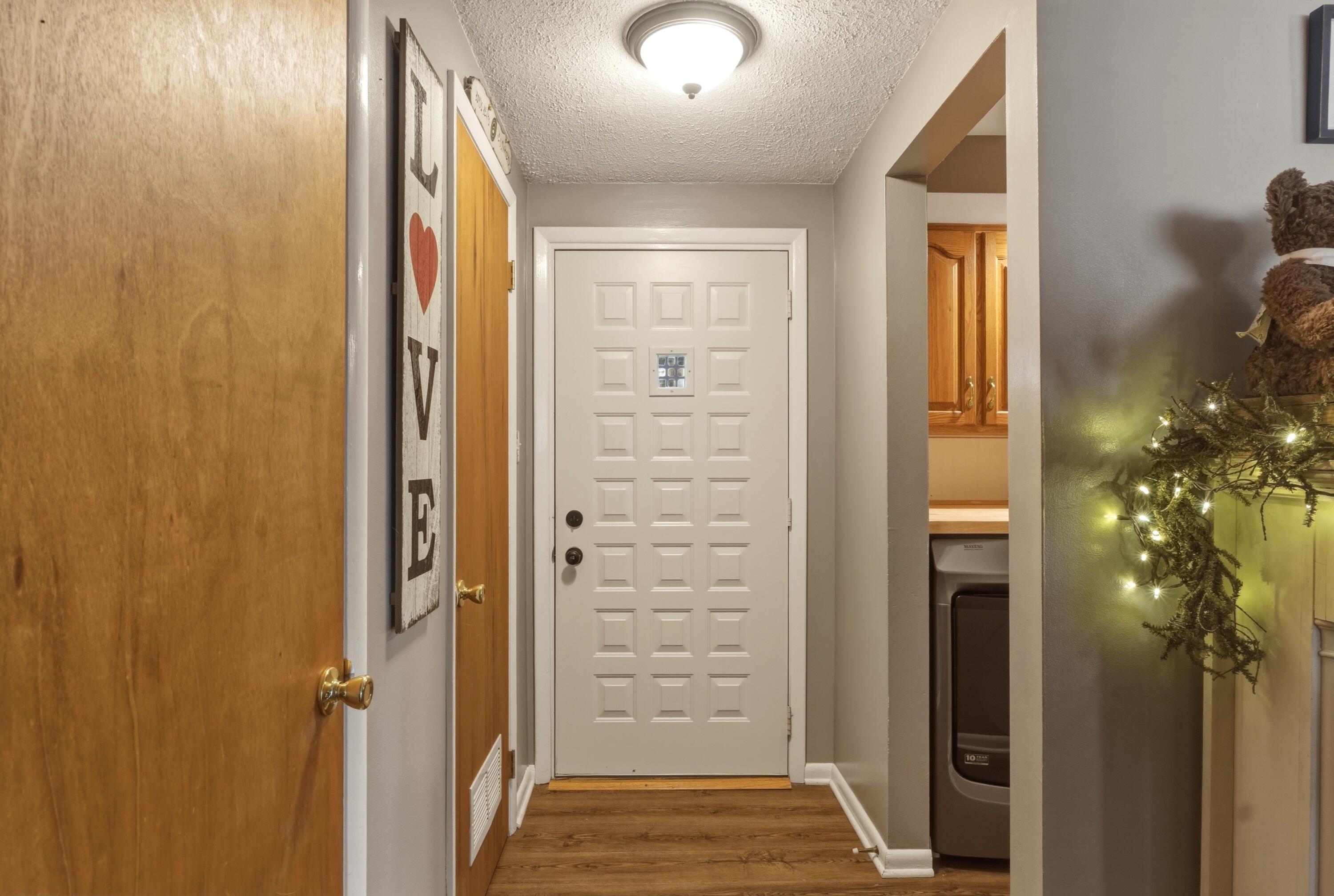 1408 Mapleridge Drive, Fairborn, Ohio 45324