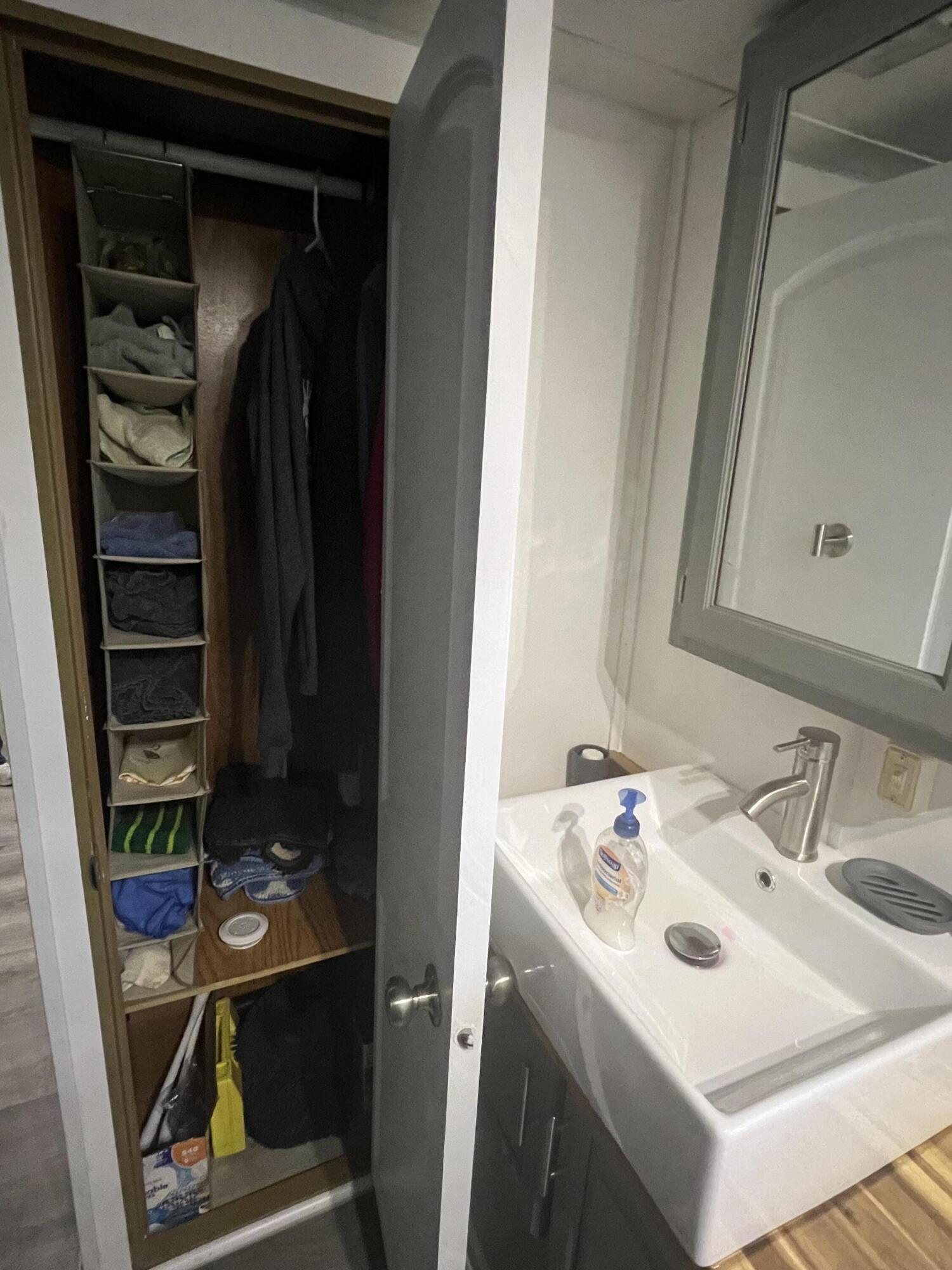 0 Simon Kenton, Zanesfield, Ohio 43360