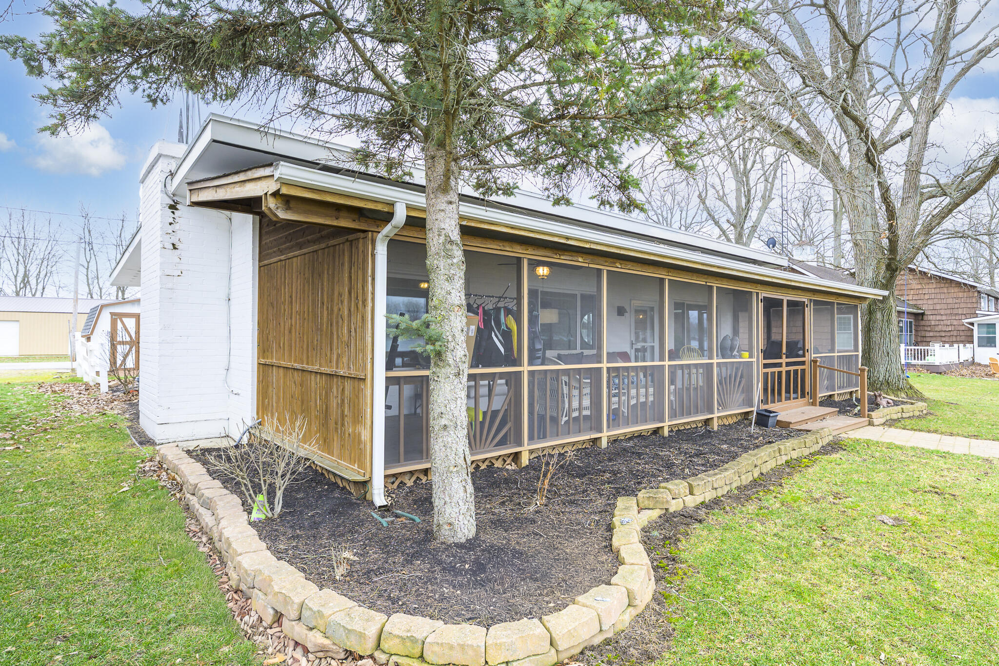 9833 Lake Breeze Drive, Belle Center, Ohio 43310