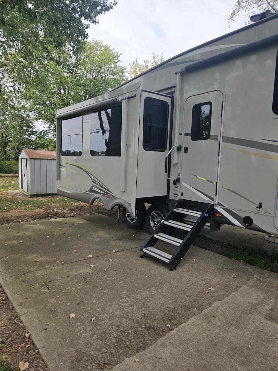 16049 State Route 235, Belle Center, Ohio 43310