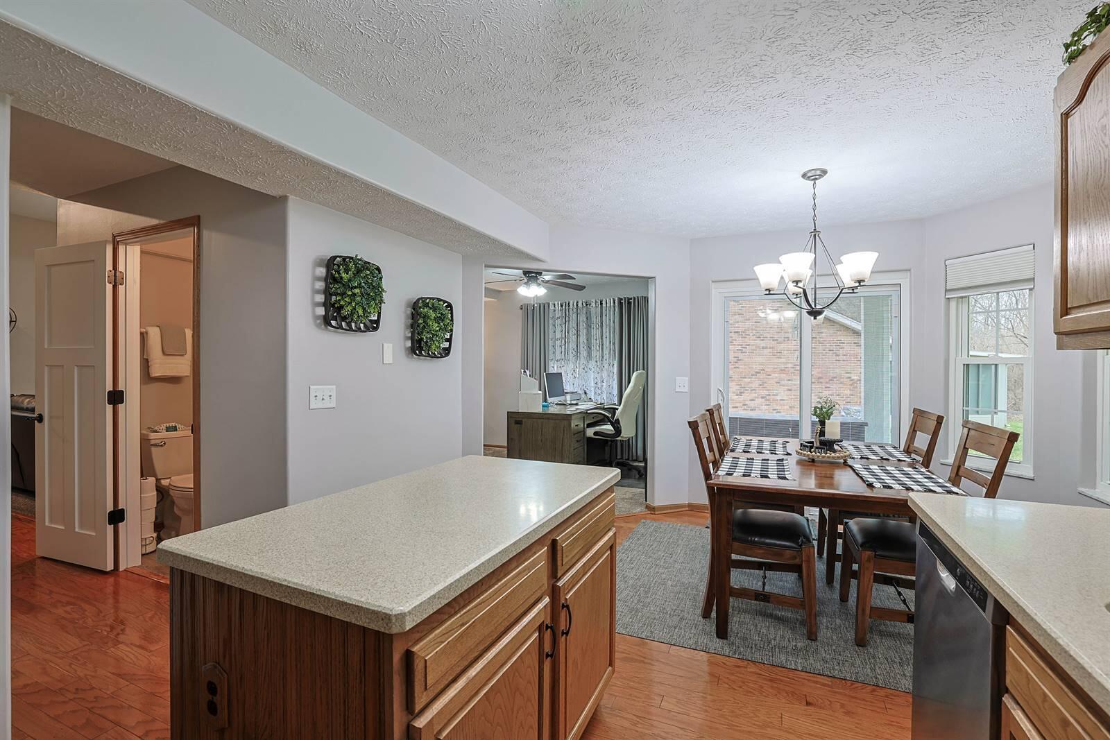 6745 Oakwood Lane, Huber Heights, Ohio 45424