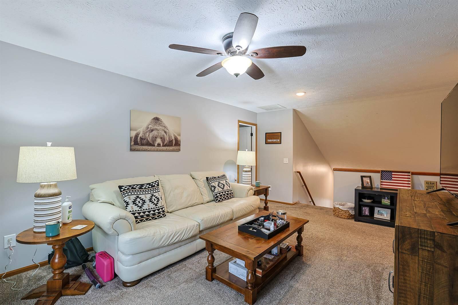 6745 Oakwood Lane, Huber Heights, Ohio 45424