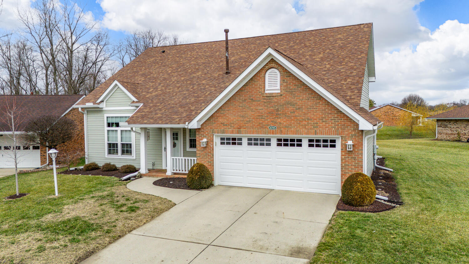 6745 Oakwood Lane, Huber Heights, Ohio 45424