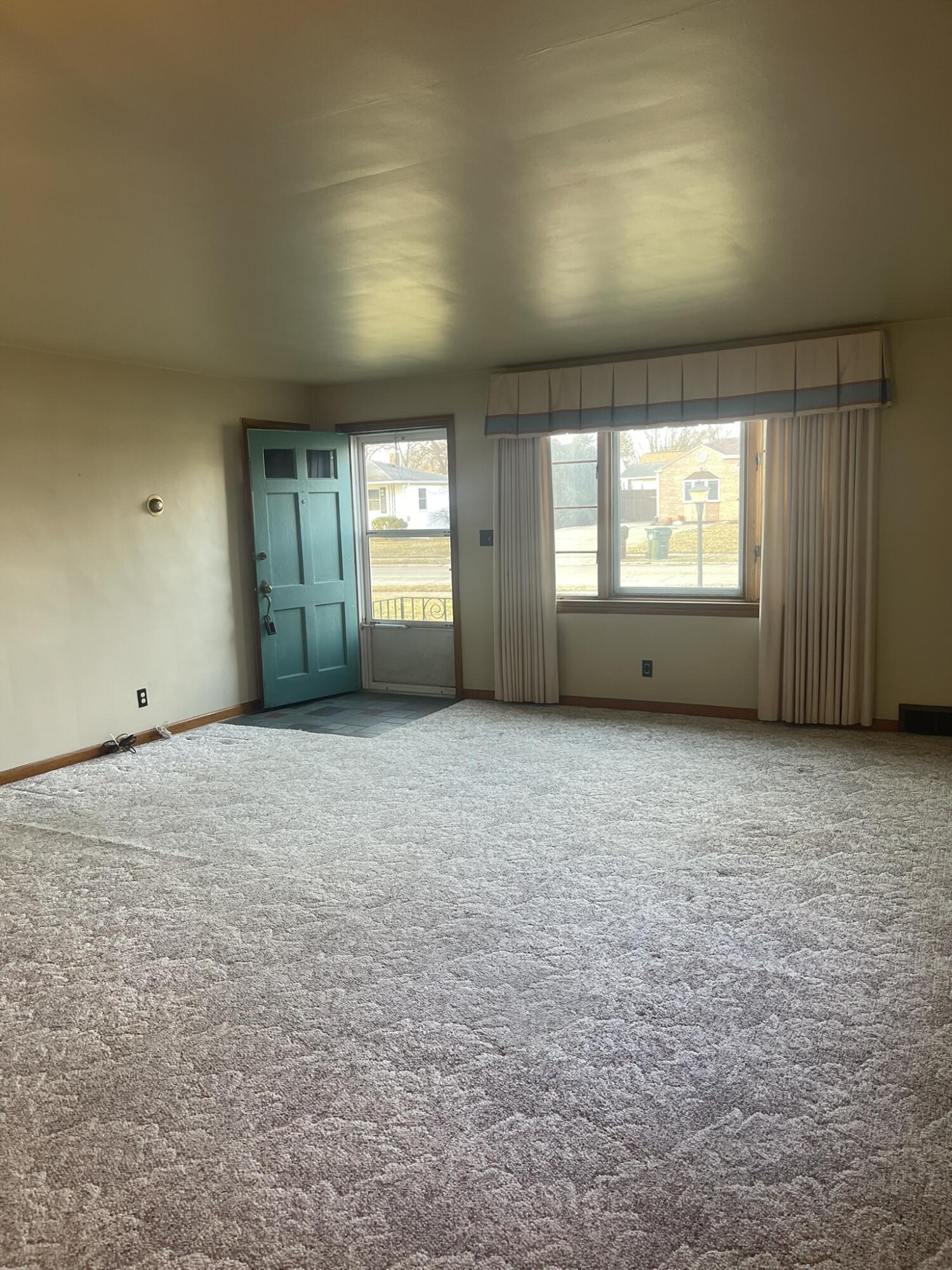 1621 Victory Drive, Springfield, Ohio 45505