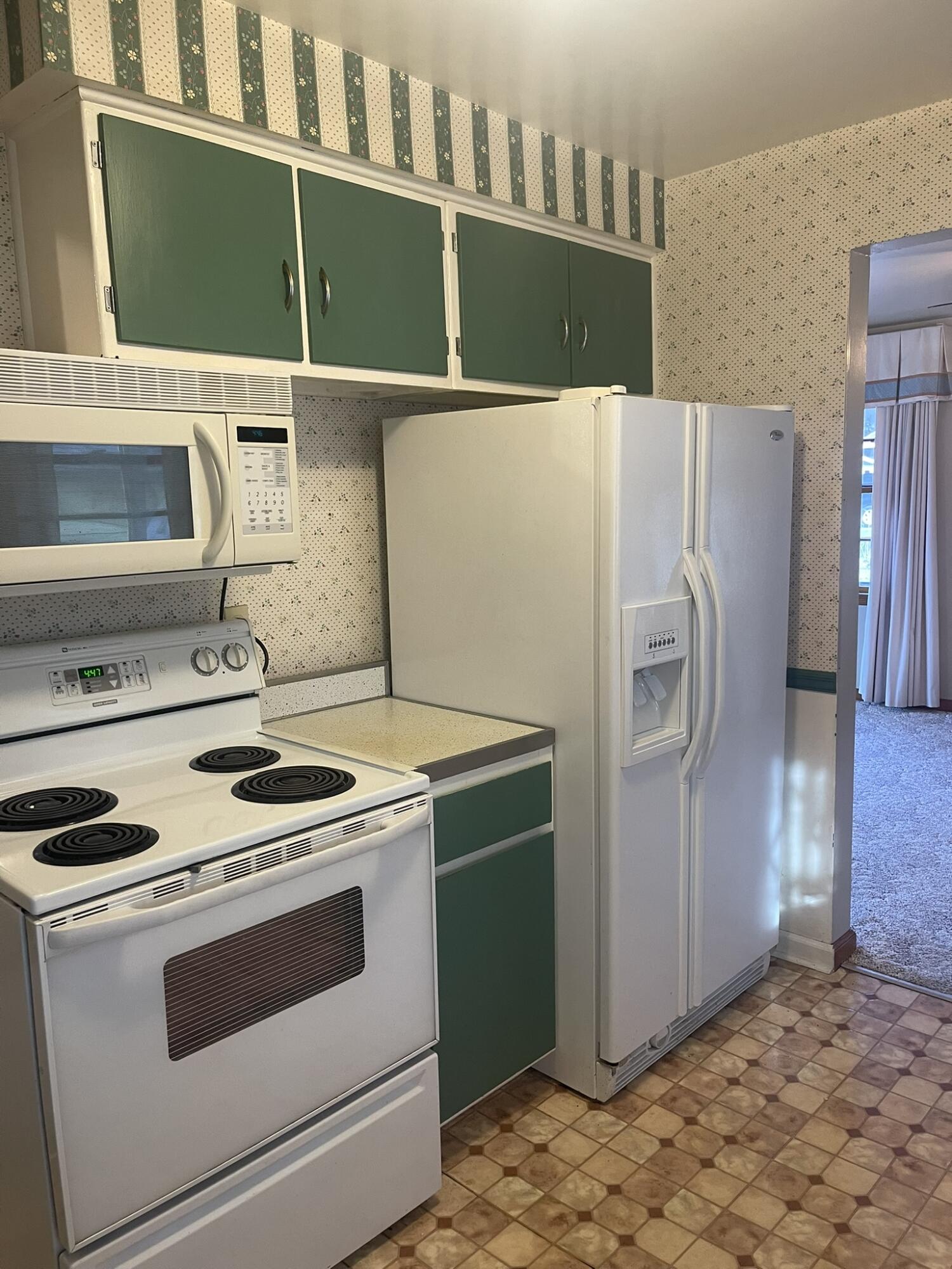 1621 Victory Drive, Springfield, Ohio 45505