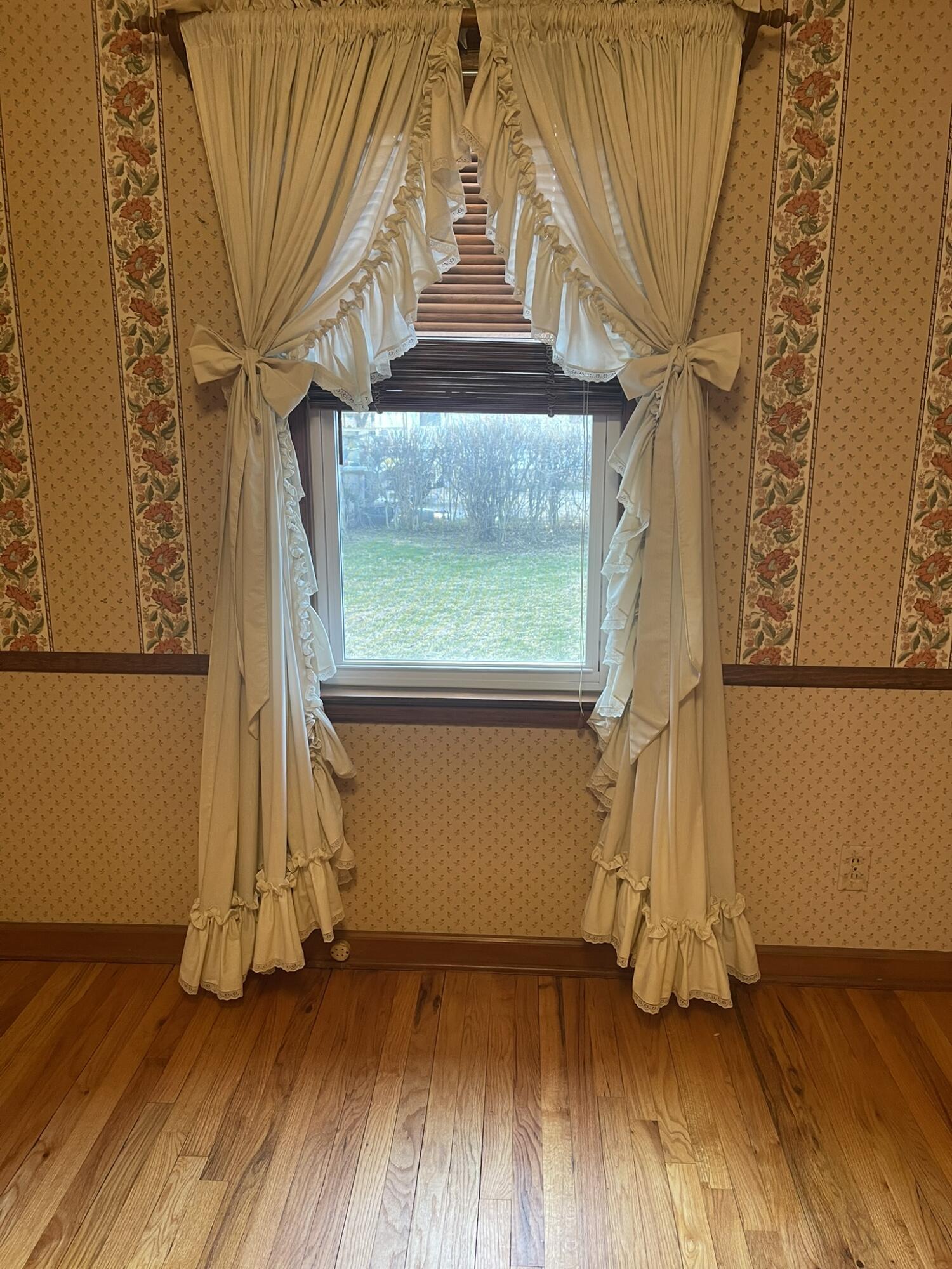 1621 Victory Drive, Springfield, Ohio 45505