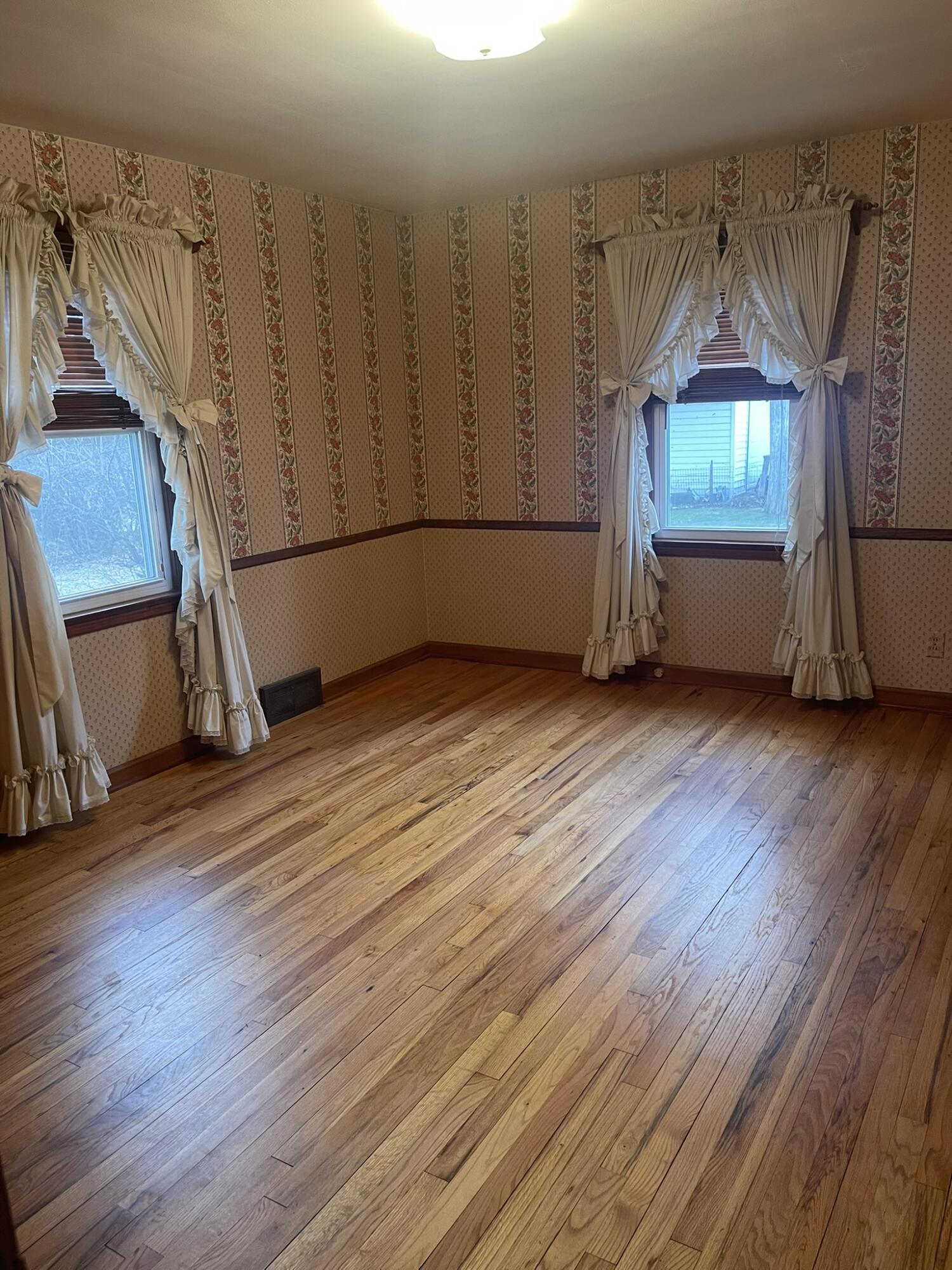 1621 Victory Drive, Springfield, Ohio 45505