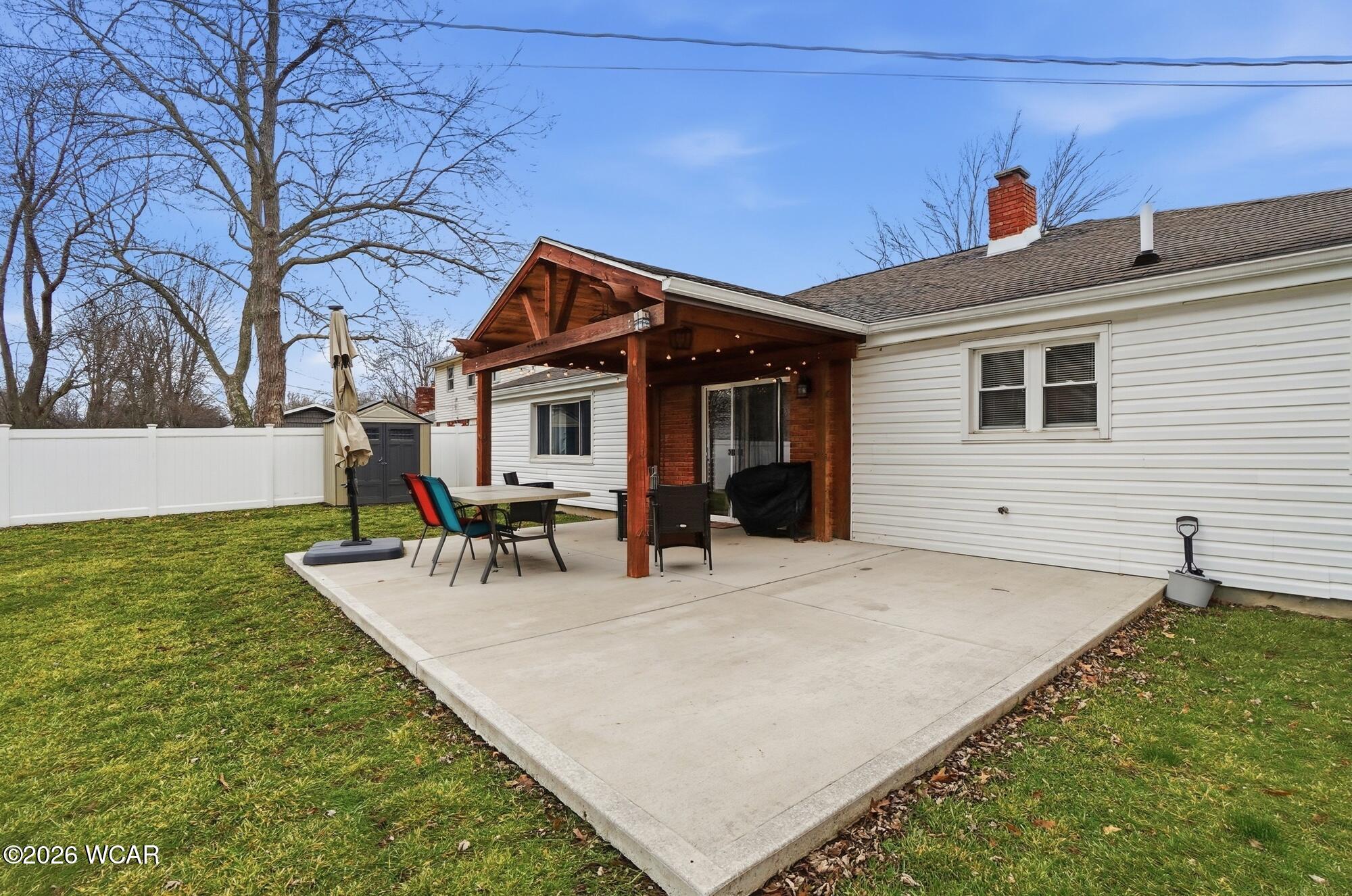 2949 Lakewood Avenue, Lima, Ohio