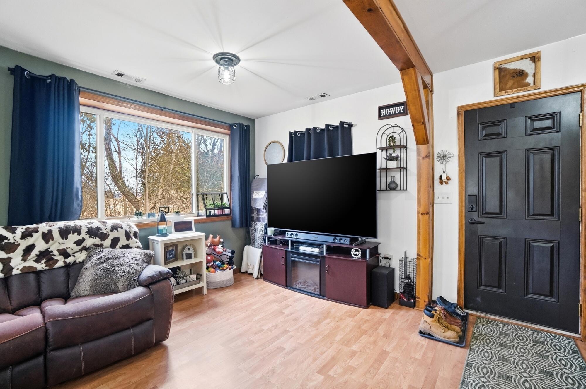 832 Jackson Road, Springfield, Ohio 45502