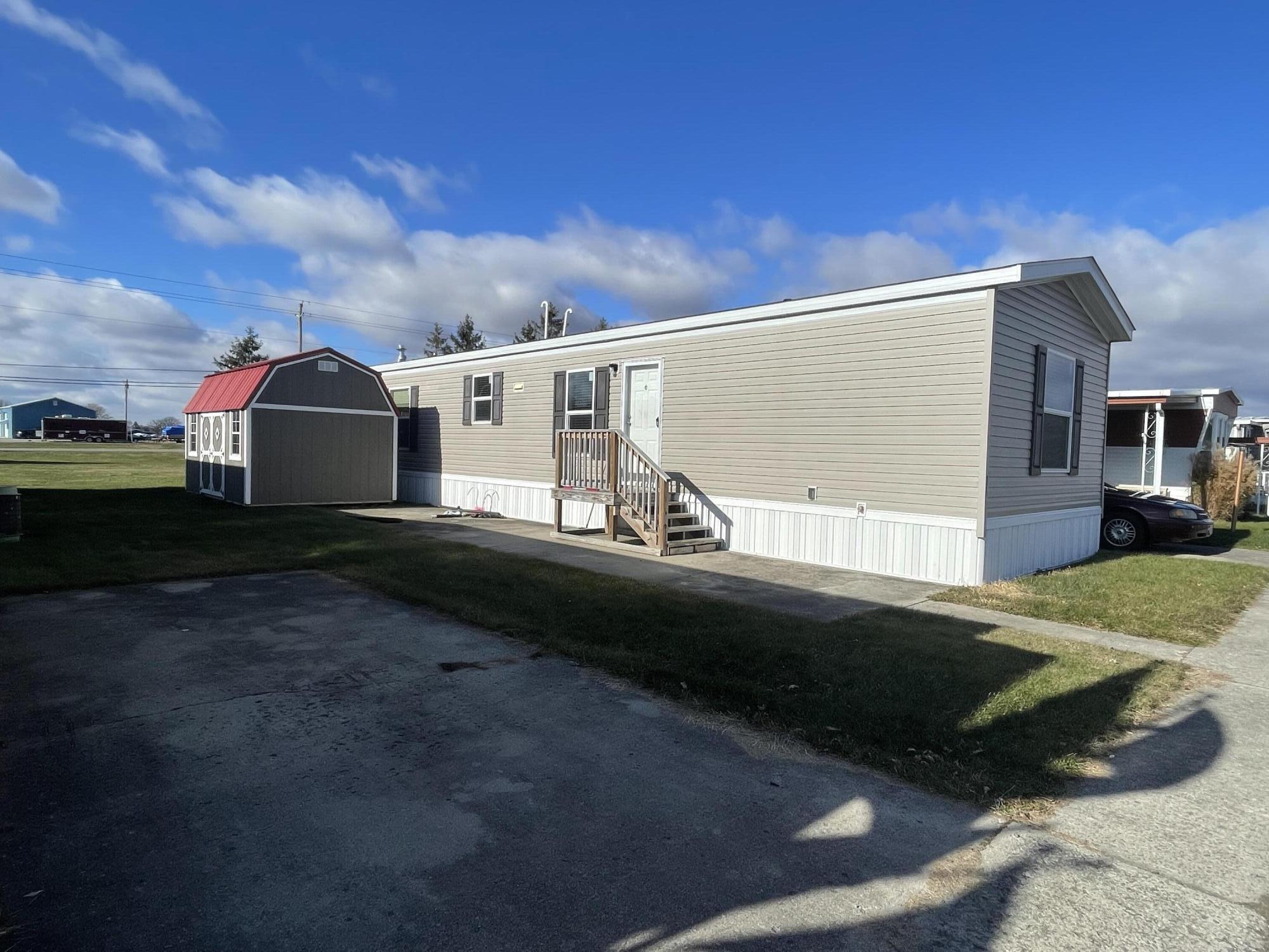 12015 Holly Drive, Lakeview, Ohio 43331