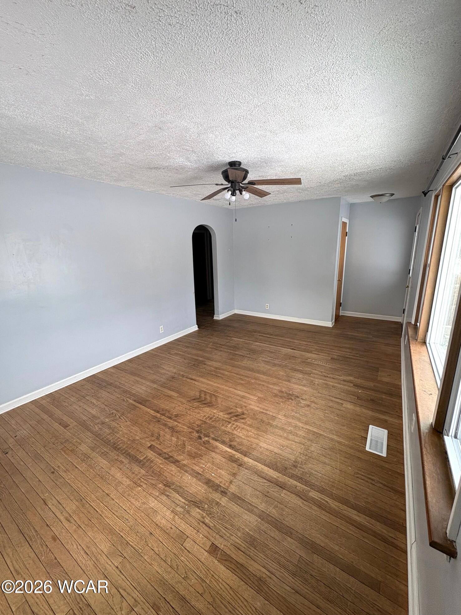 327 North Avenue, Ada, Ohio