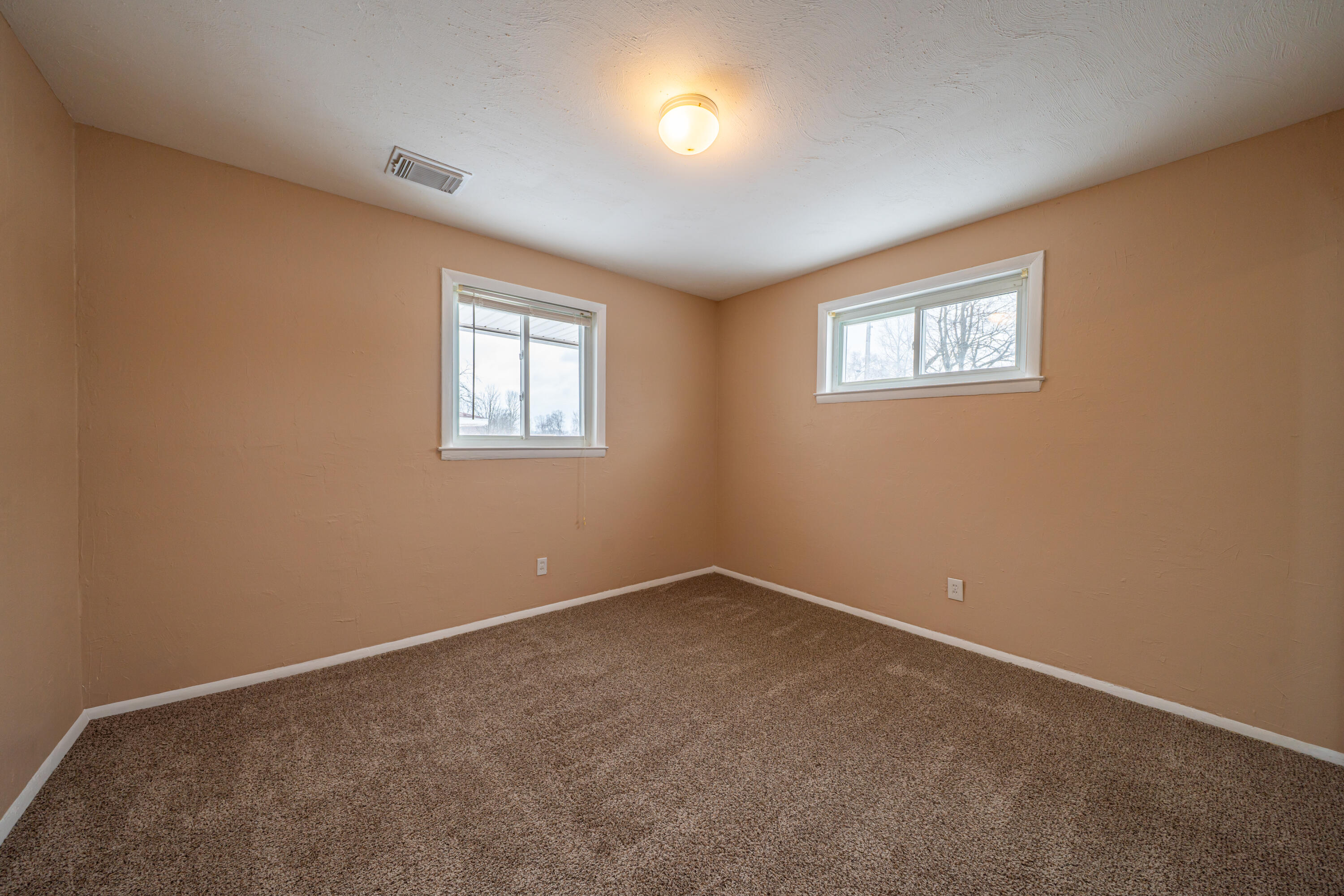 16 Hillgard Street, Dayton, Ohio 45426