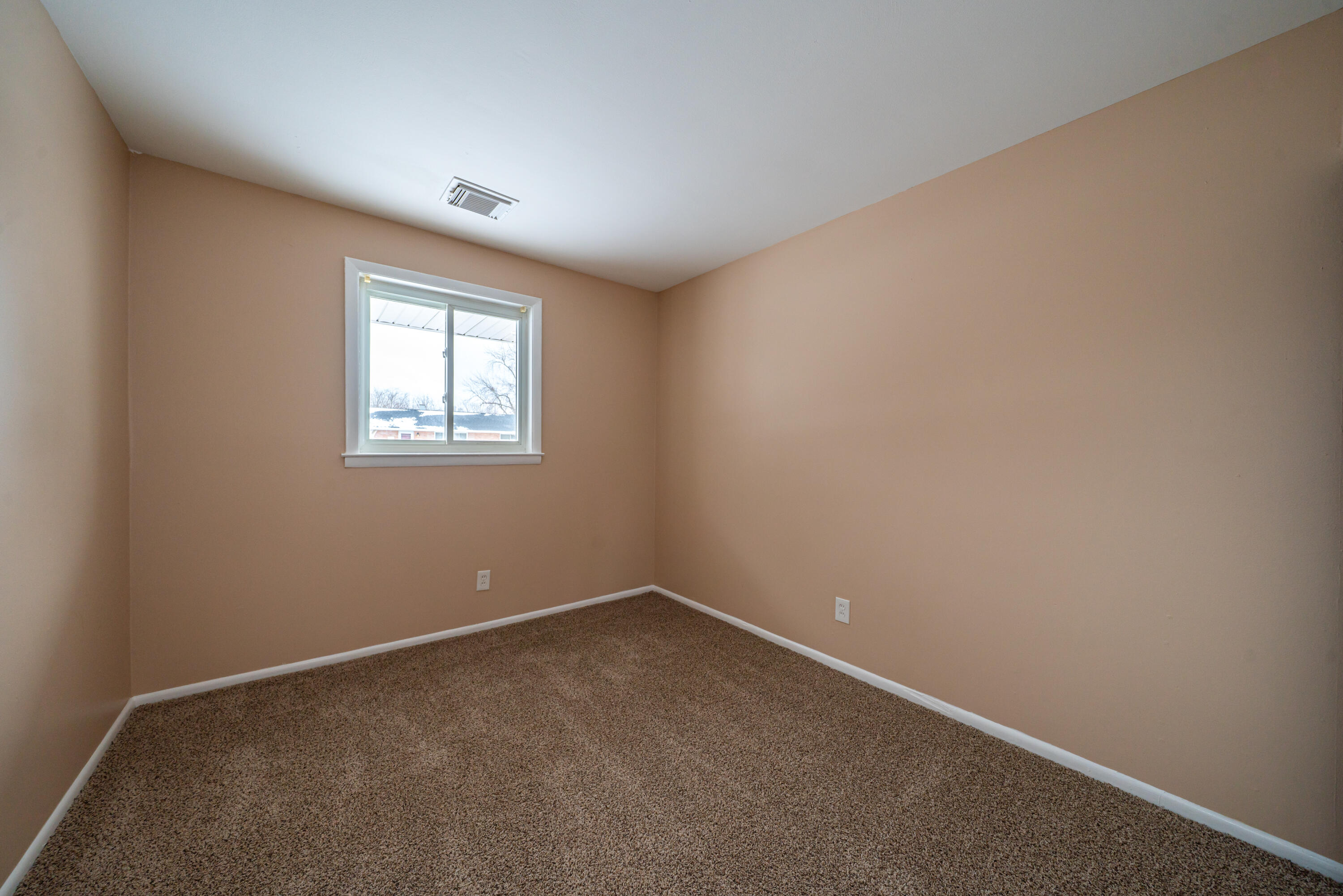 16 Hillgard Street, Dayton, Ohio 45426