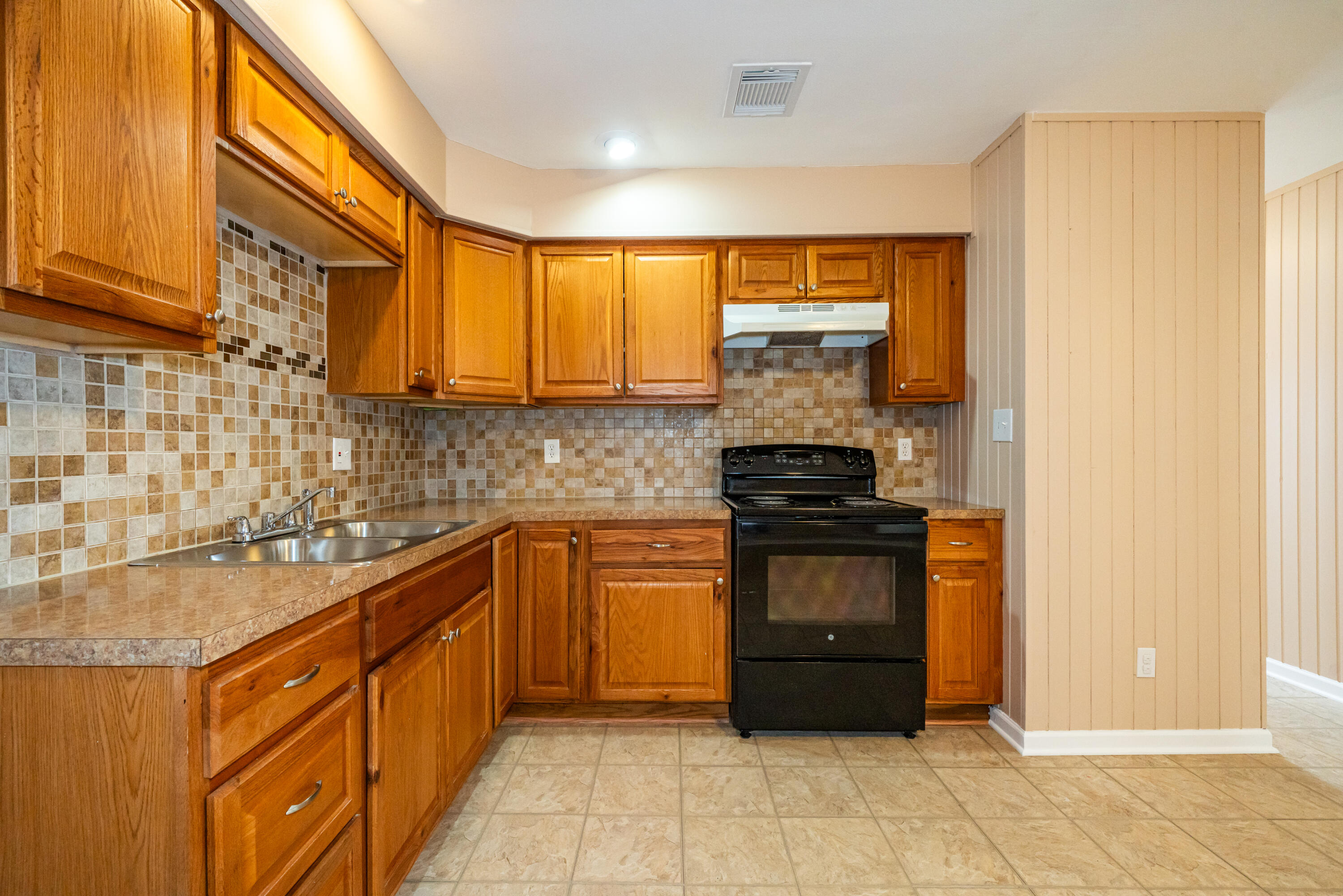 16 Hillgard Street, Dayton, Ohio 45426