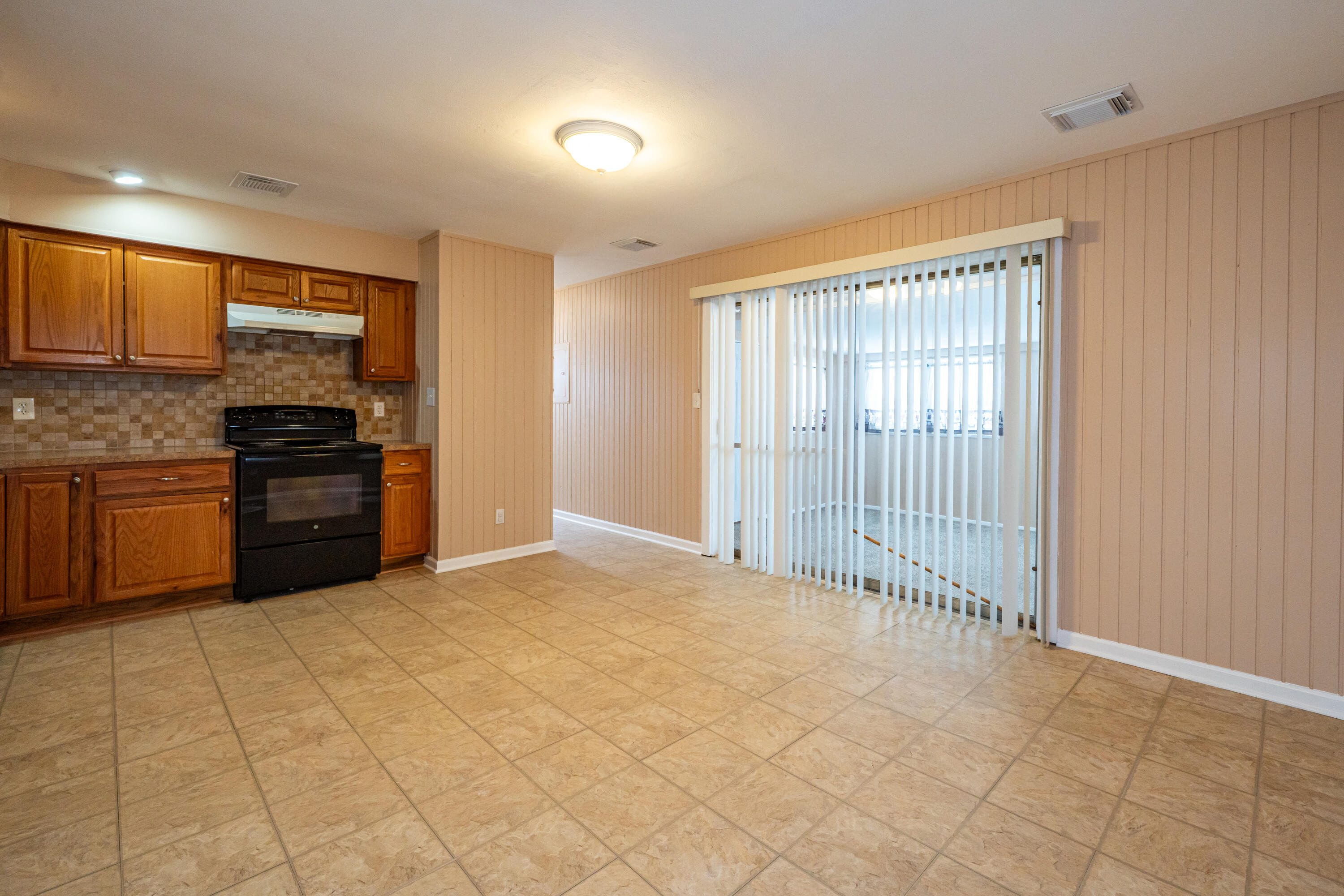 16 Hillgard Street, Dayton, Ohio 45426