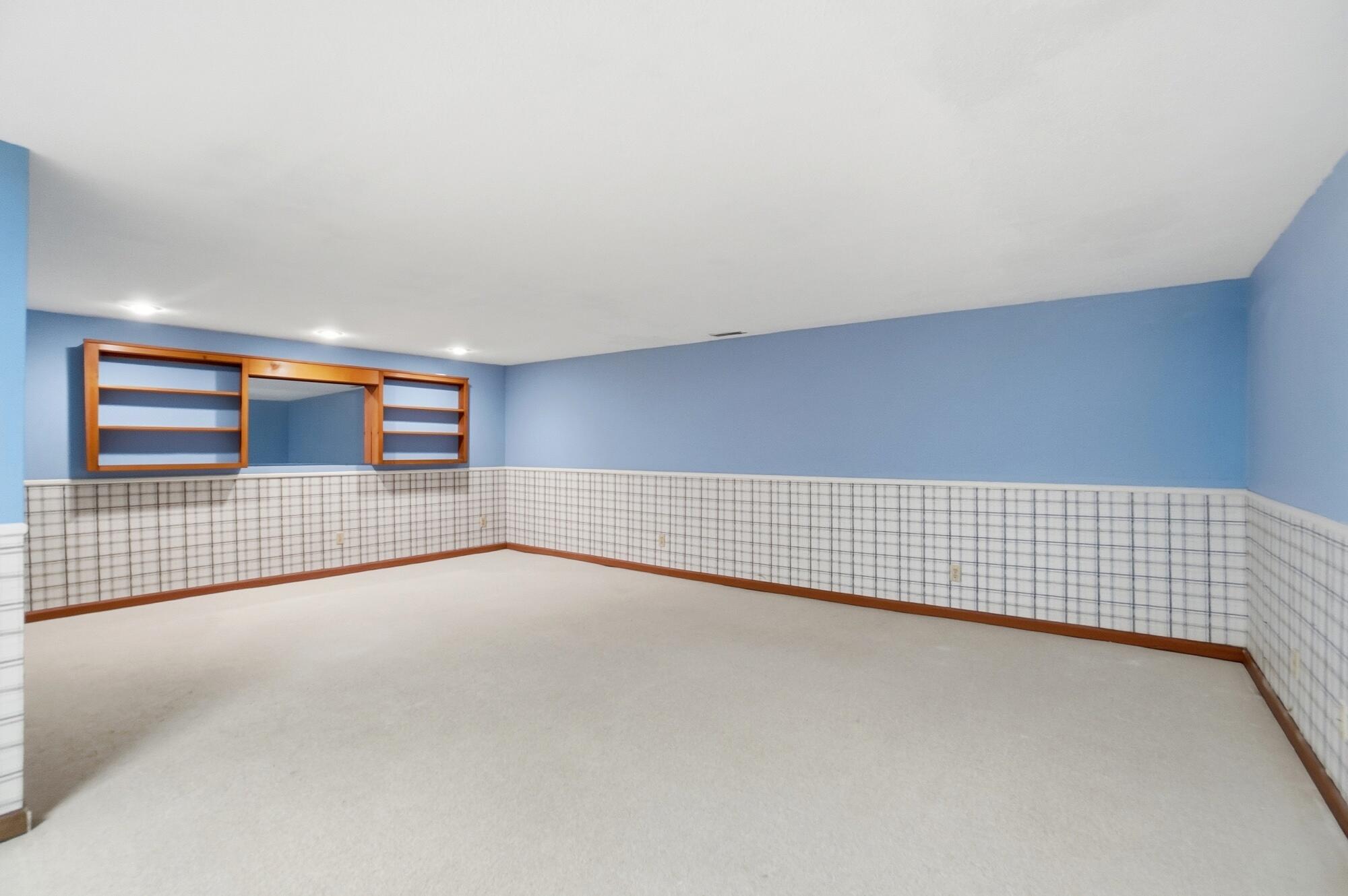 307 Ridge Crest Circle, Lima, Ohio 45801