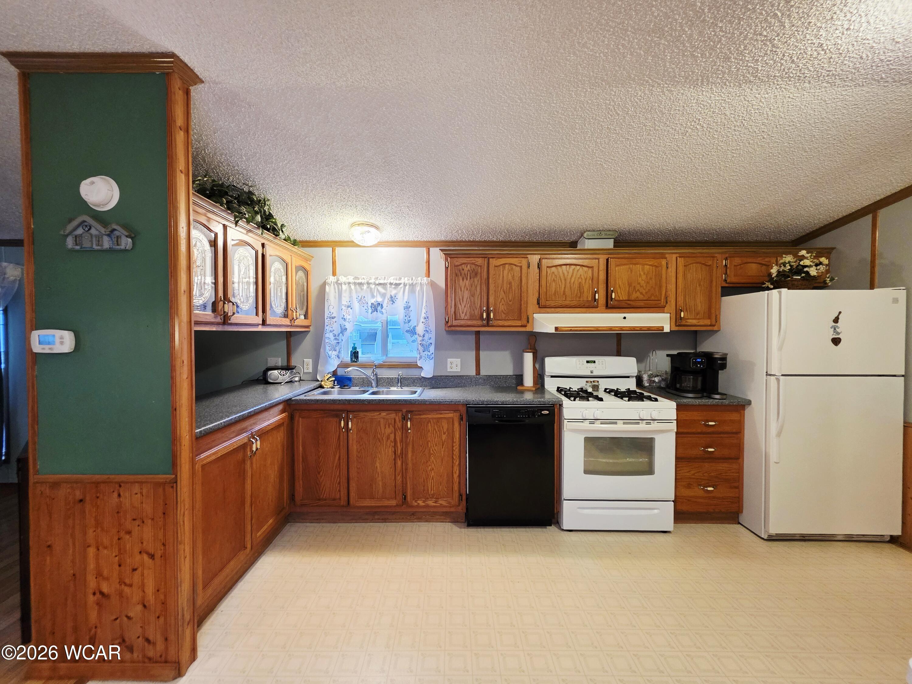 12049 Holly Drive, Lakeview, Ohio