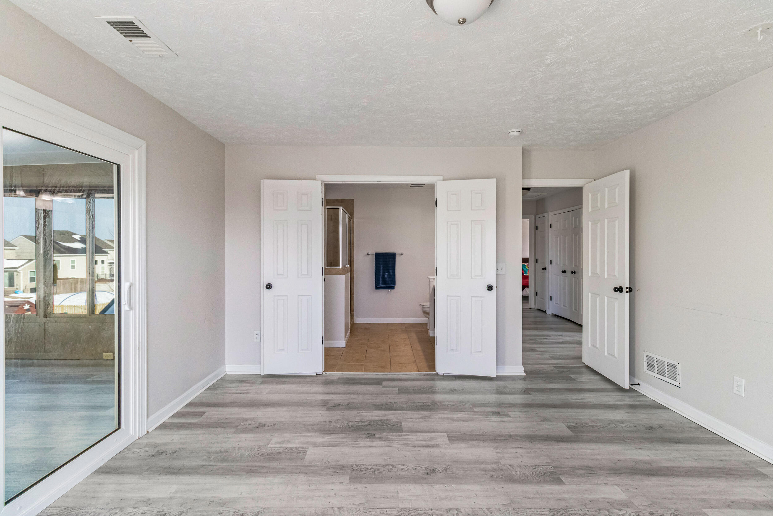 8041 Bushclover Drive, Tipp City, Ohio 45371